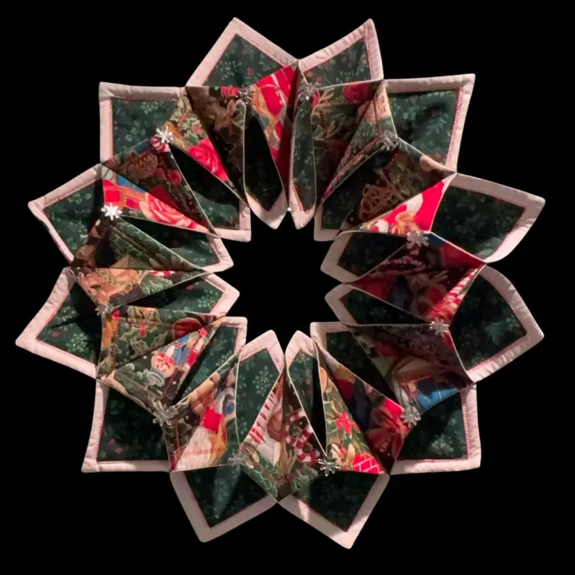 118 Christmas Quilted Star Fold N Stitch Hand Made Fabric Wreath Decor