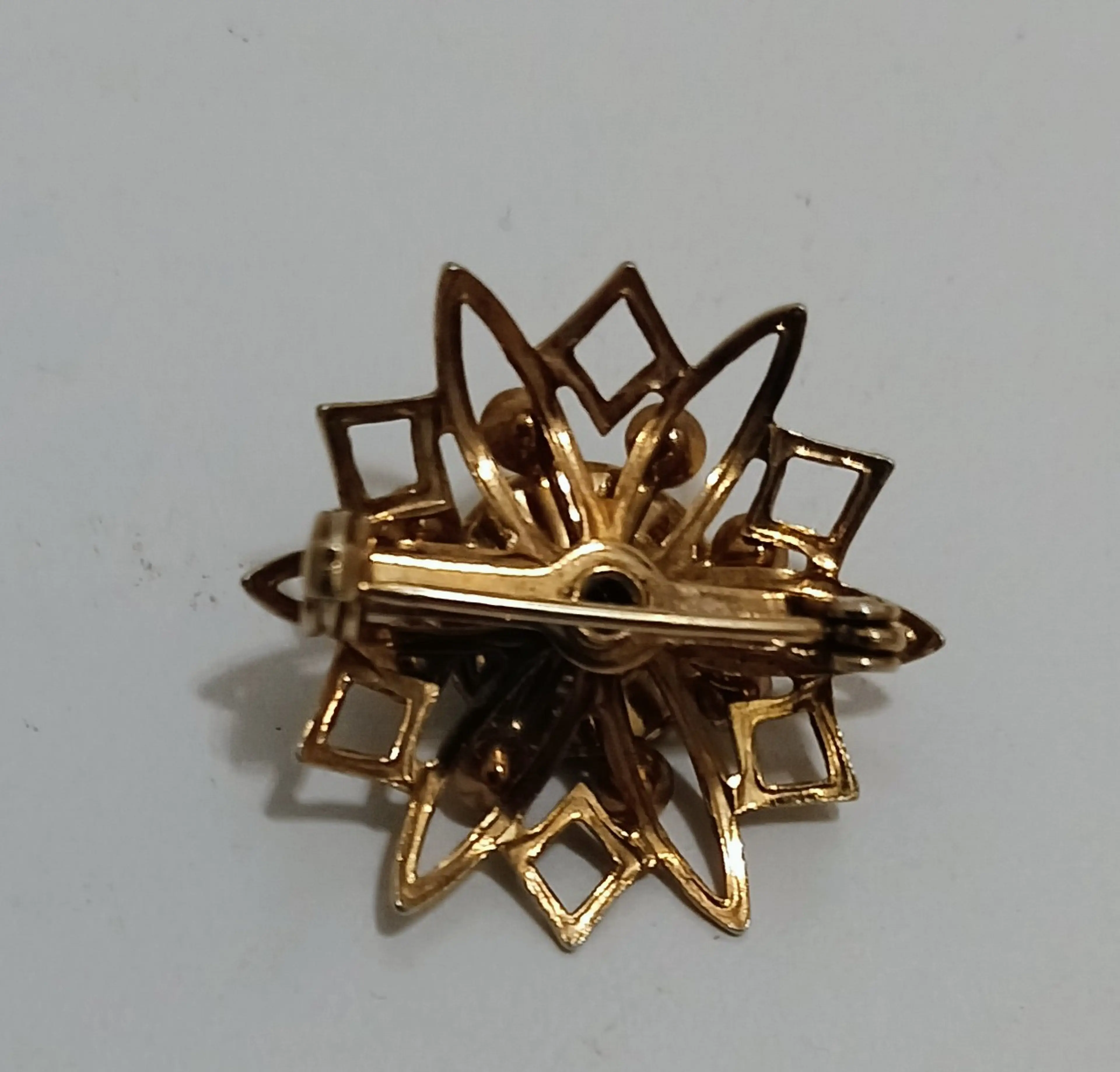 Image 4 of 4