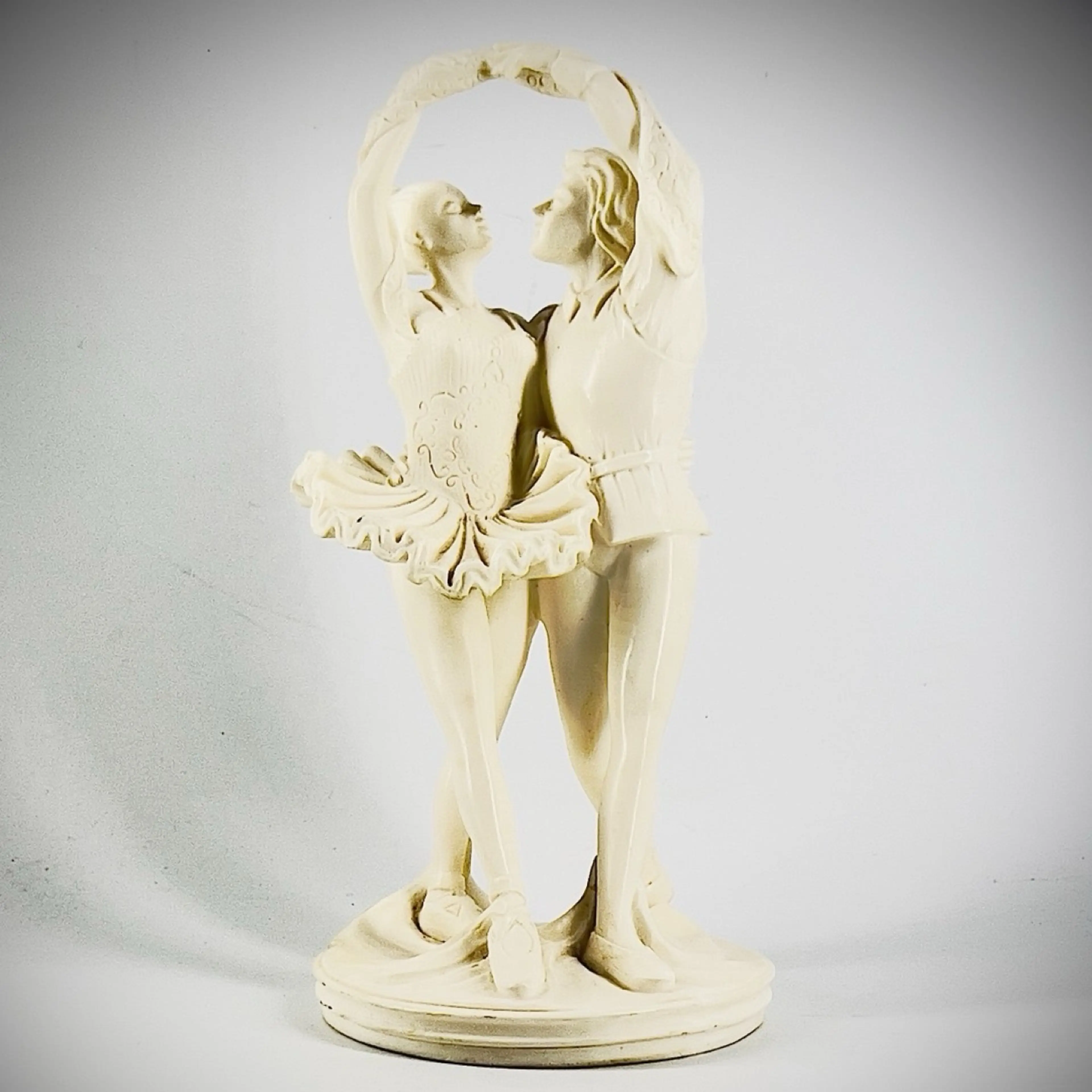 Image 2 of 9