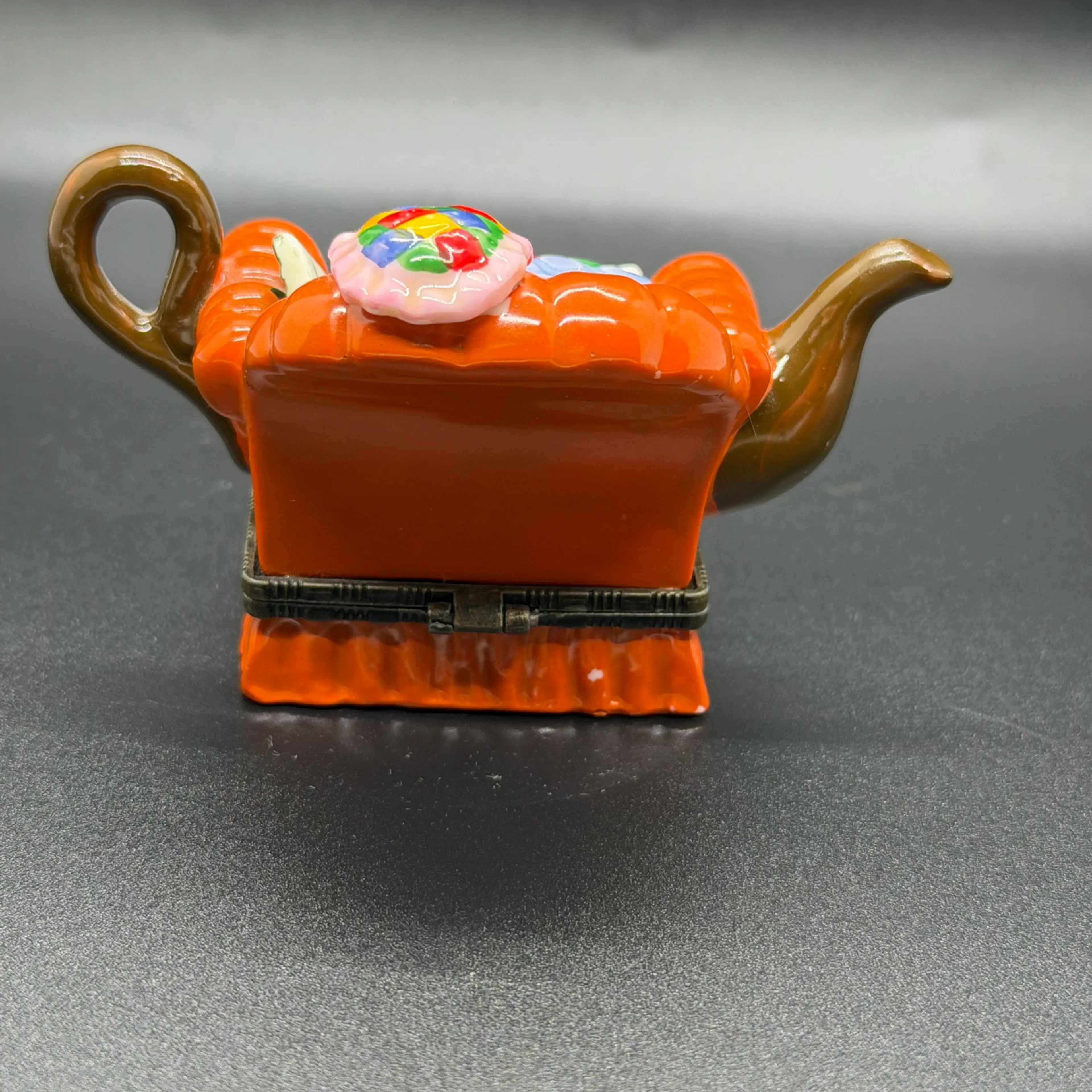 Image 4 of 7
