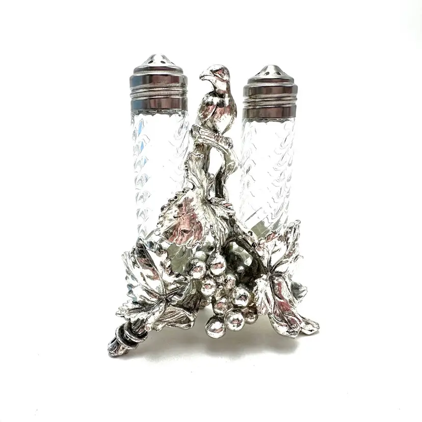 Arthur Court Bird Grapes Salt & Pepper Shaker Set Silver Tone 3.75” H X 3” L X 2” W