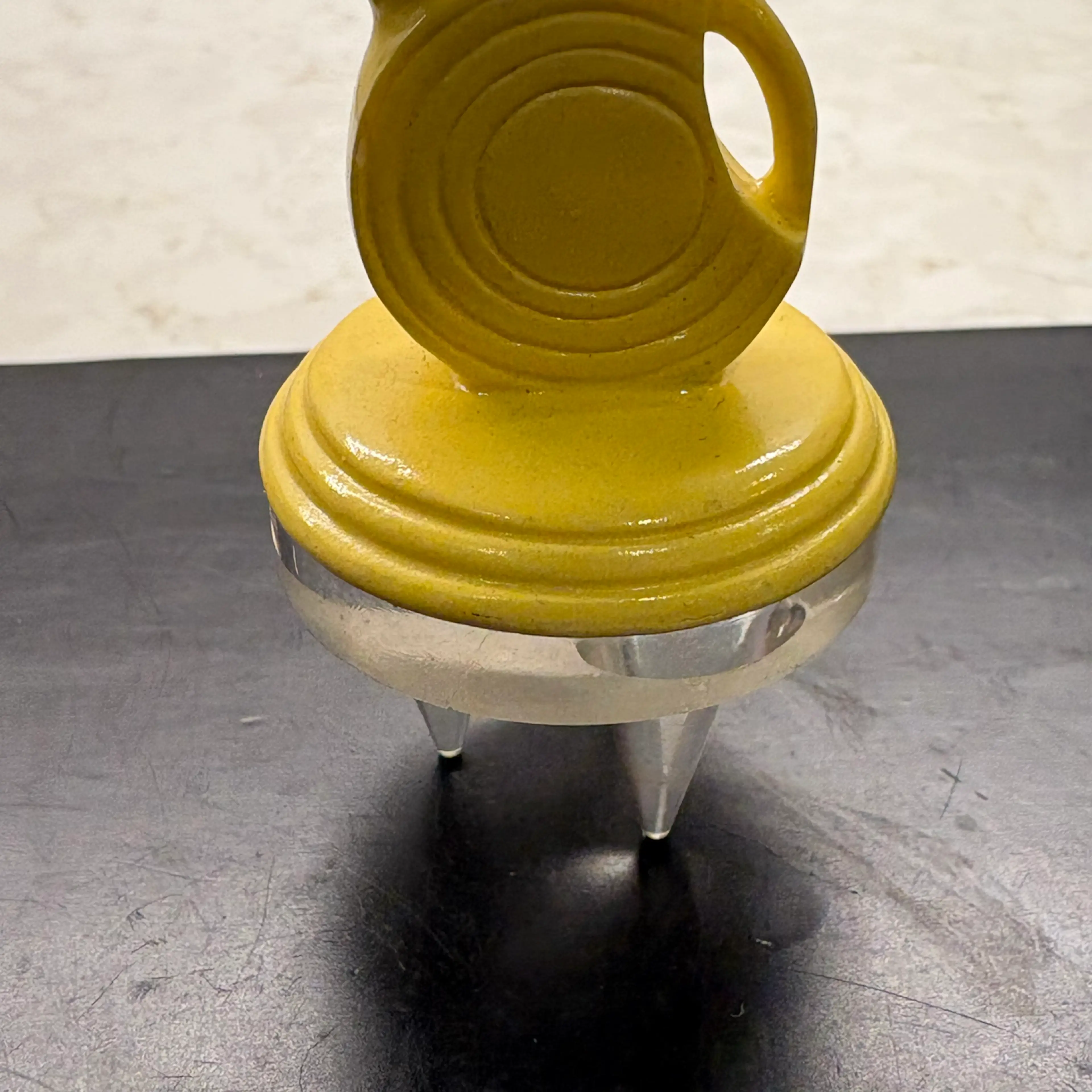 Image 2 of 6