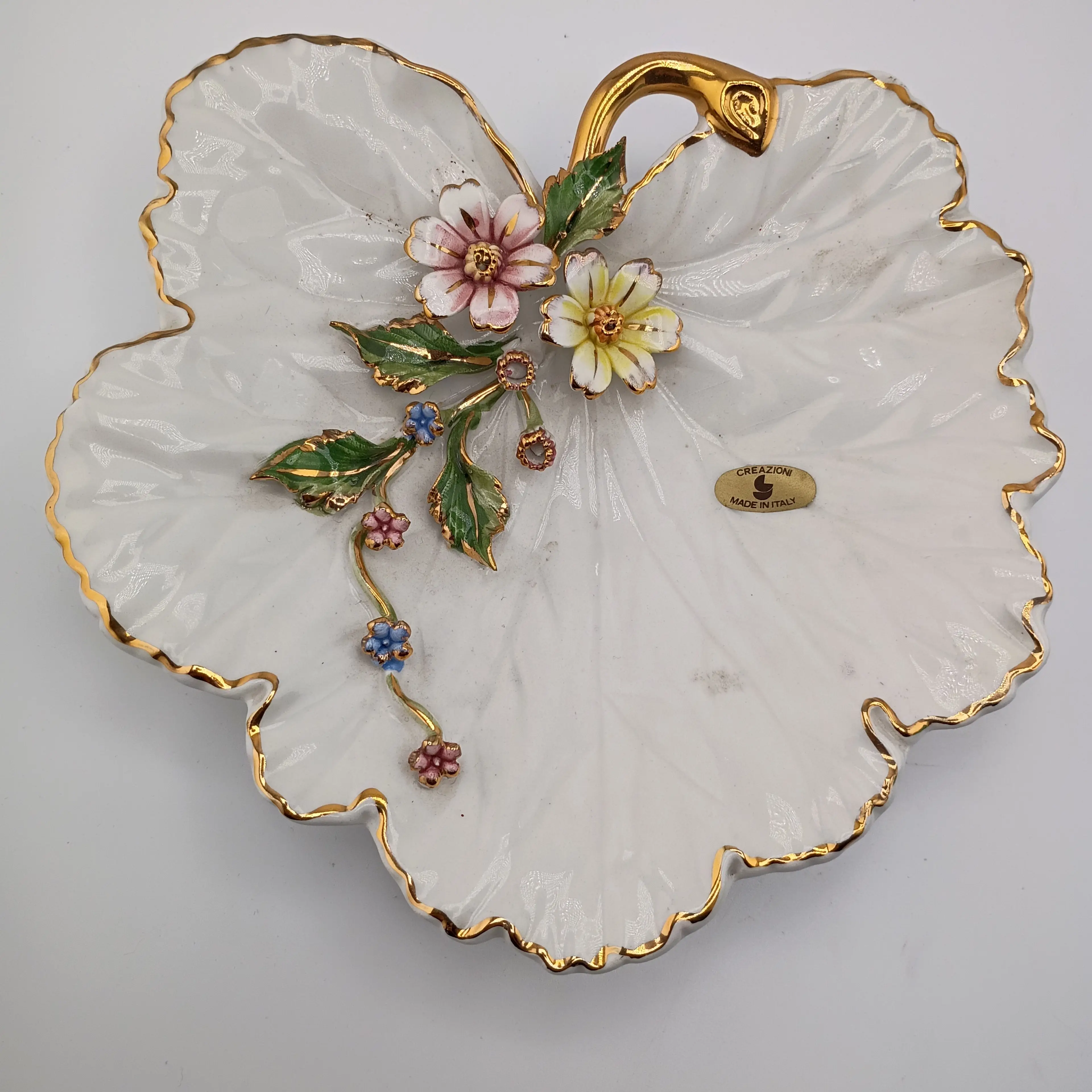 Image 1 of 5