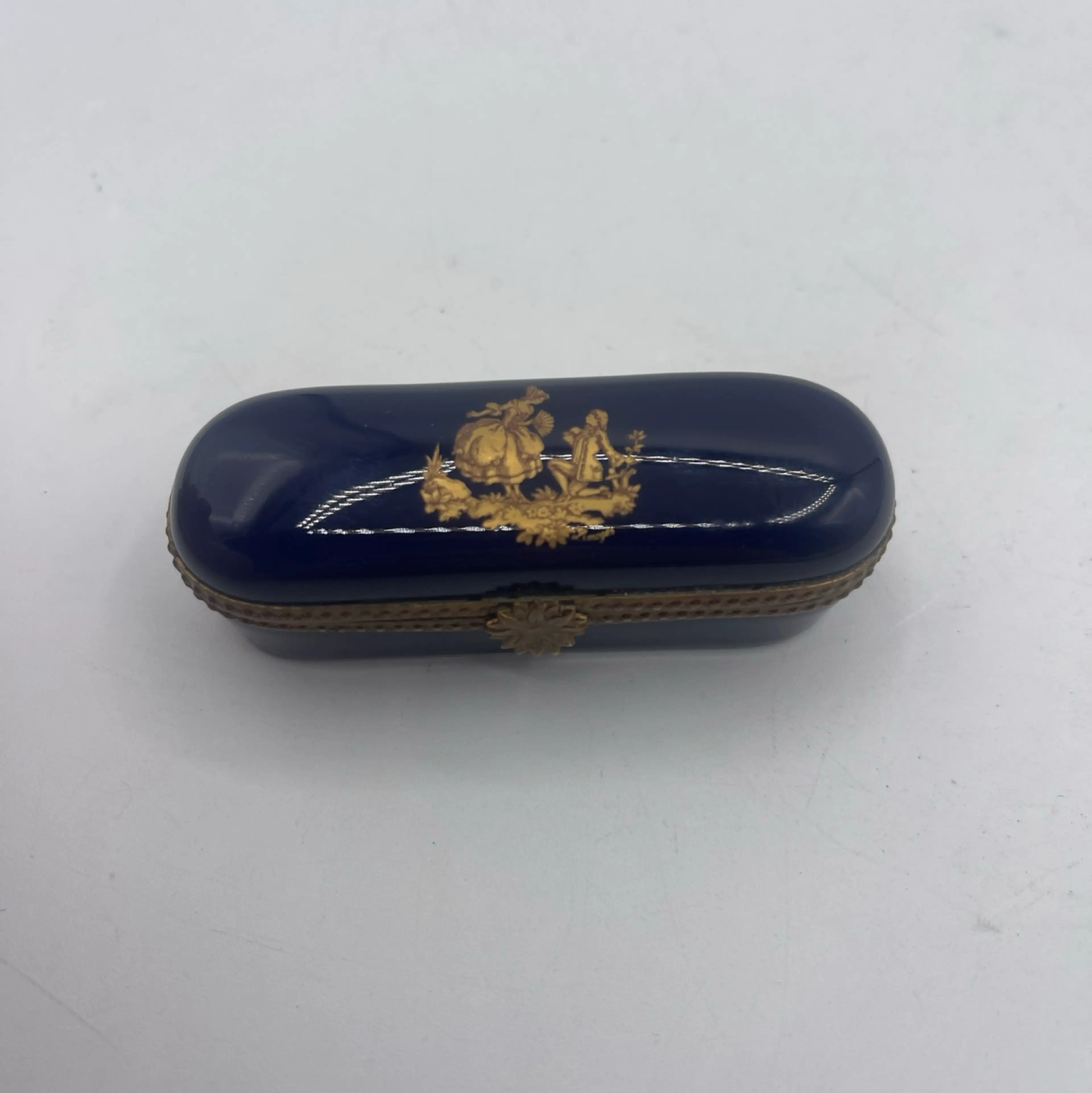 Image 3 of 11