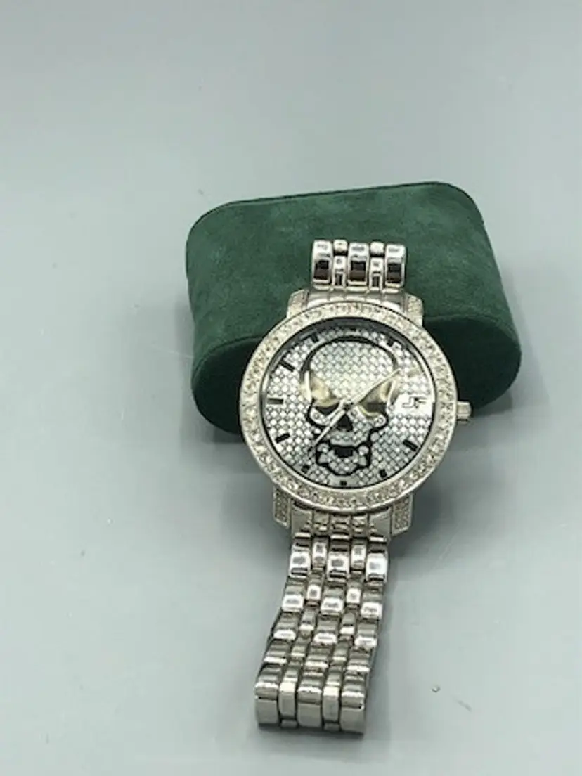 Skull Sparkle Watch