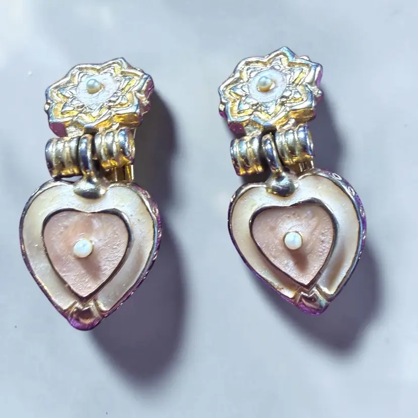80s Pink & Cream Enamel Faux Pearl Gold Tone Heart & Flower Clip On Earrings -1.5” x 3/4”