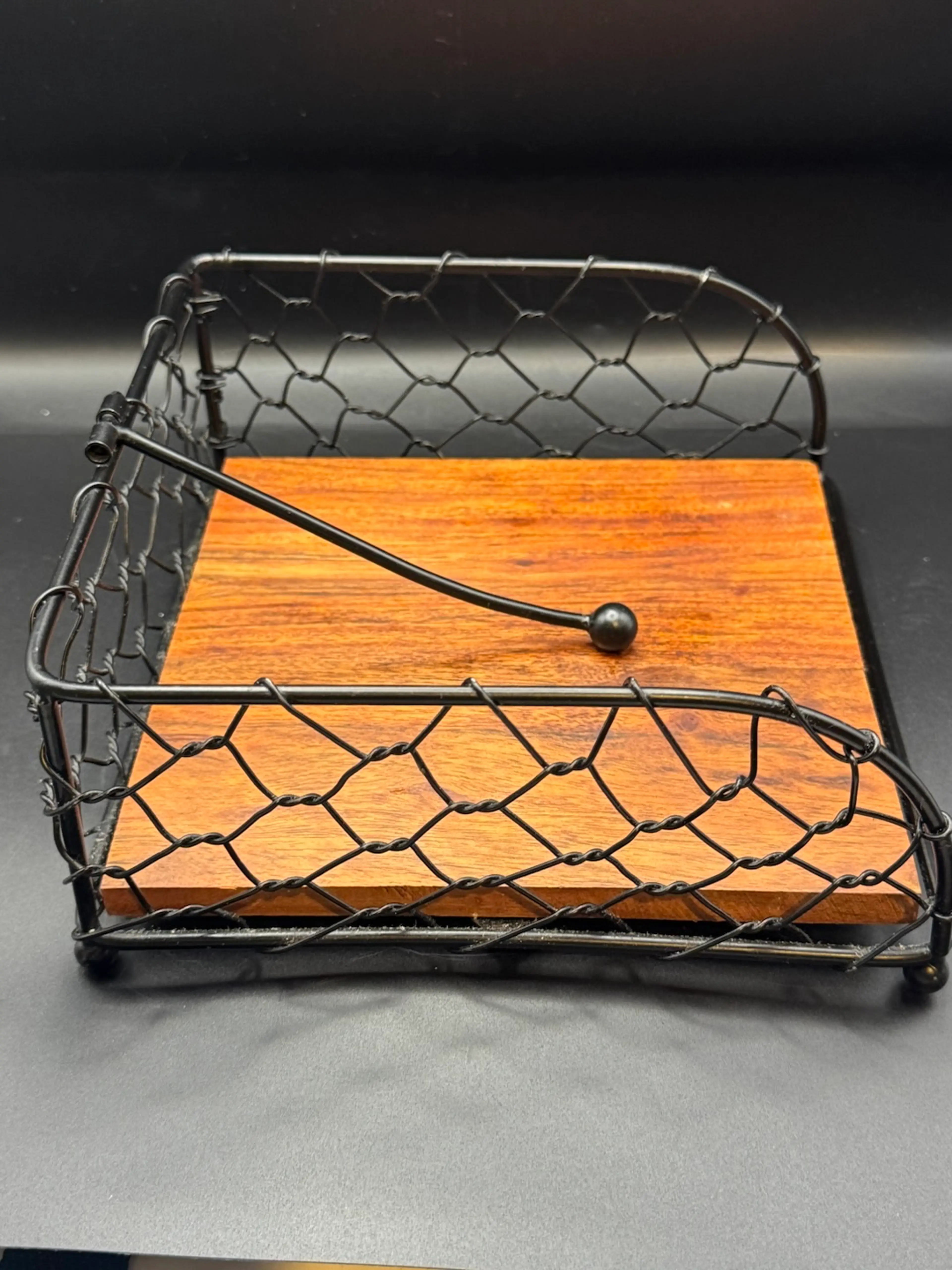 Image 4 of 8
