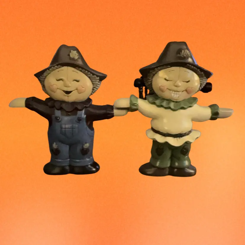 Set Of Two Hobbiest Ceramic Scarecrows 1995