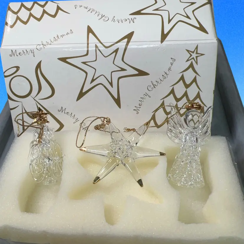 Avon, Set Of 3 Spun Glass Christmas Ornaments Tree, Star, Angel Set 1 Like New In Box
