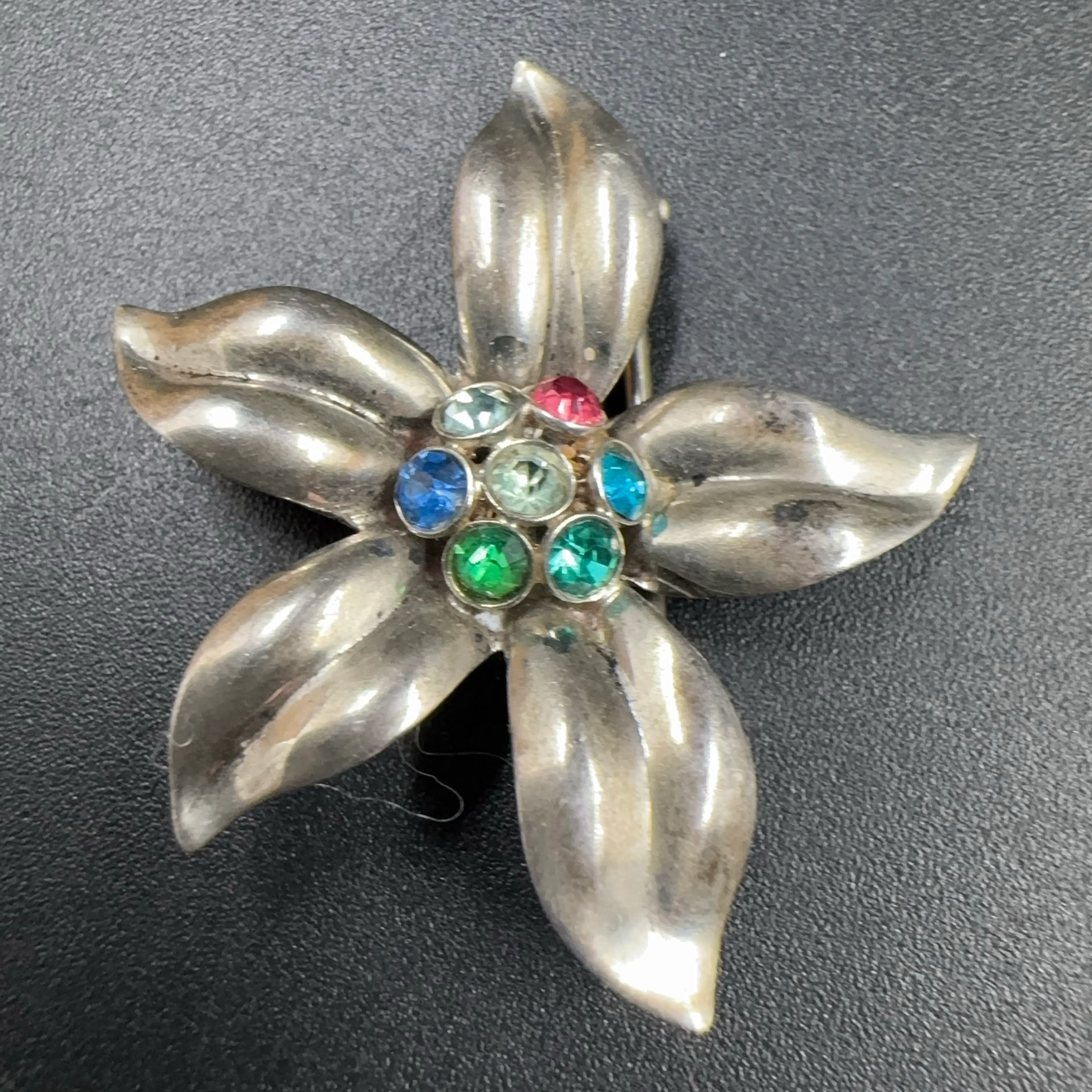 Image 4 of 5