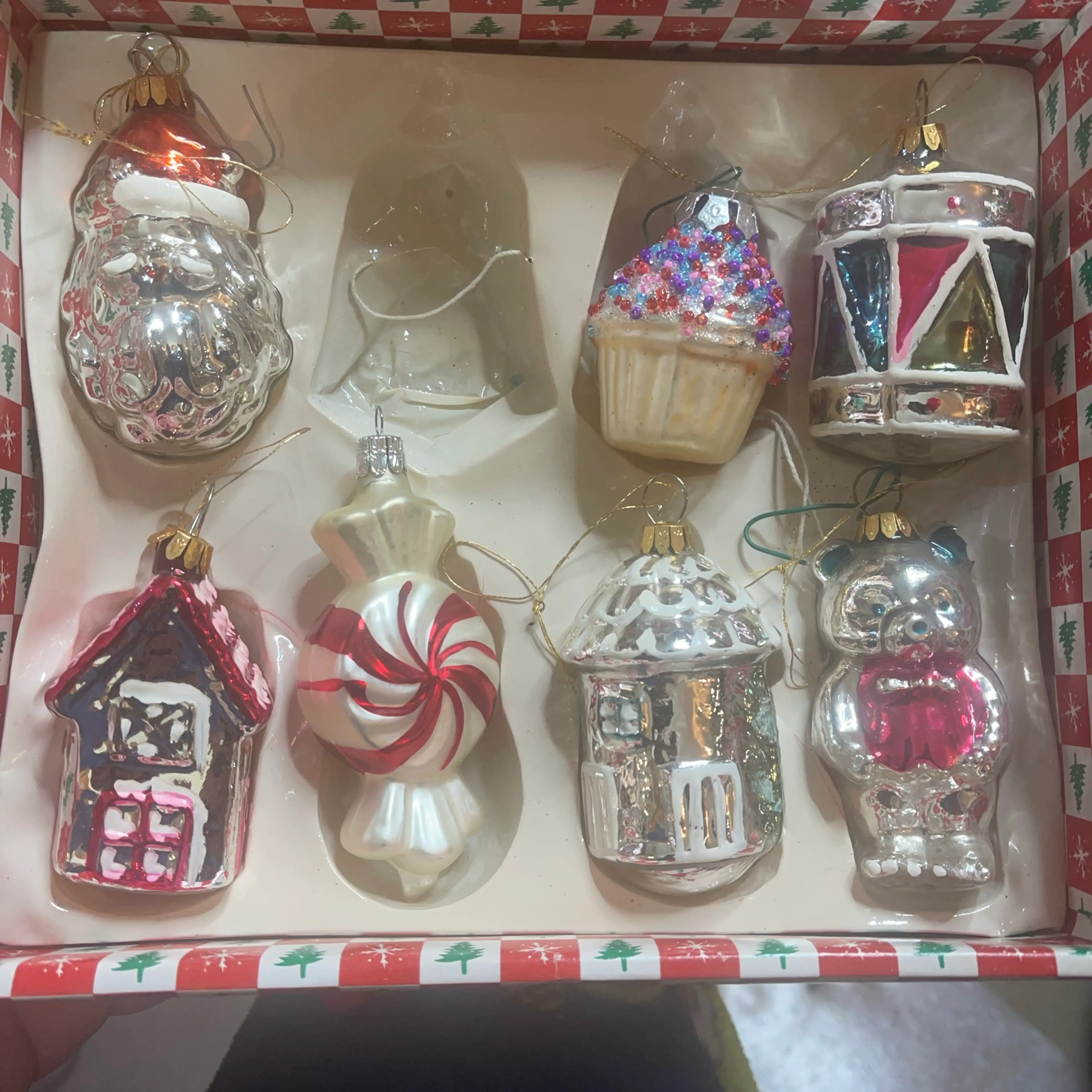 Image 1 of 6