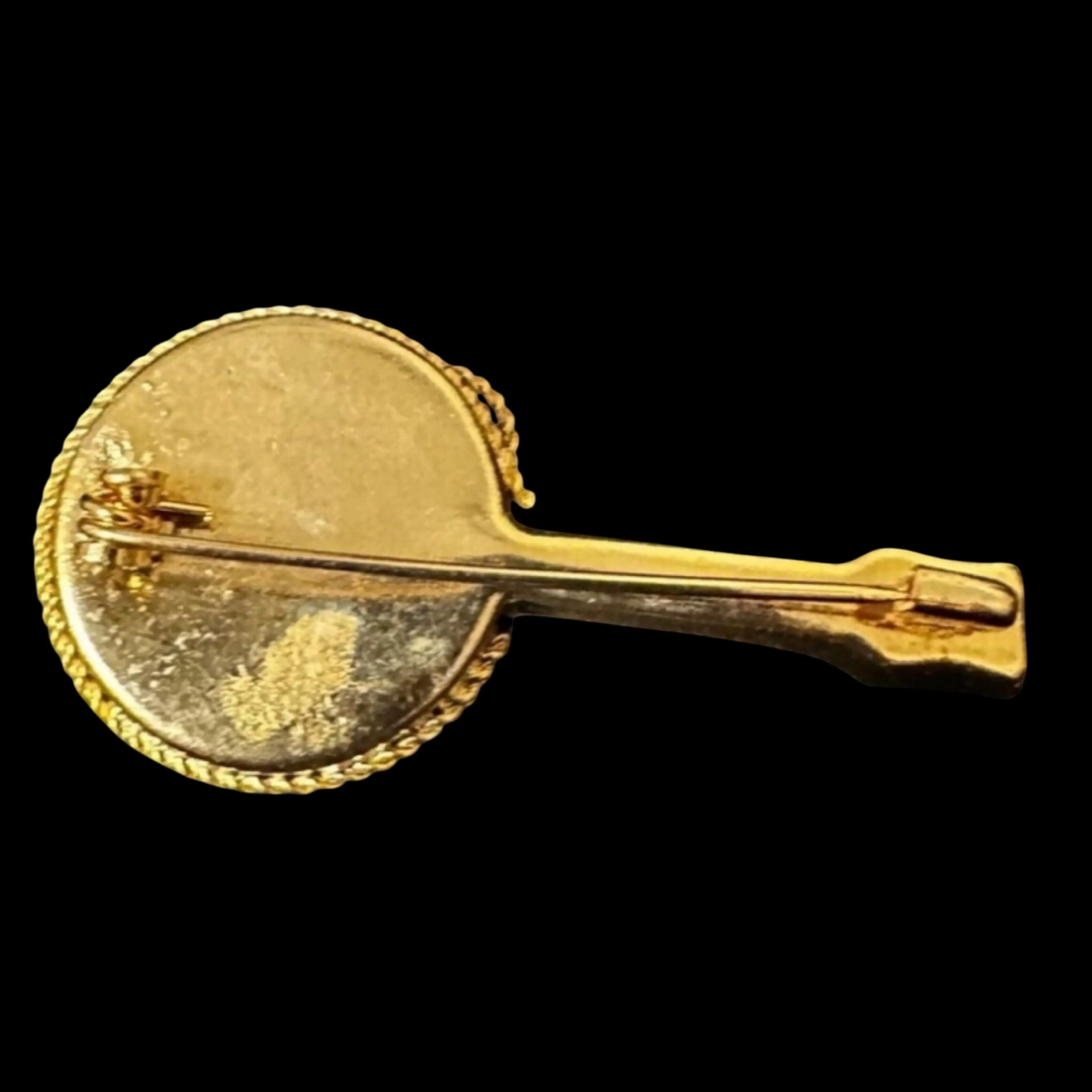 Image 2 of 2