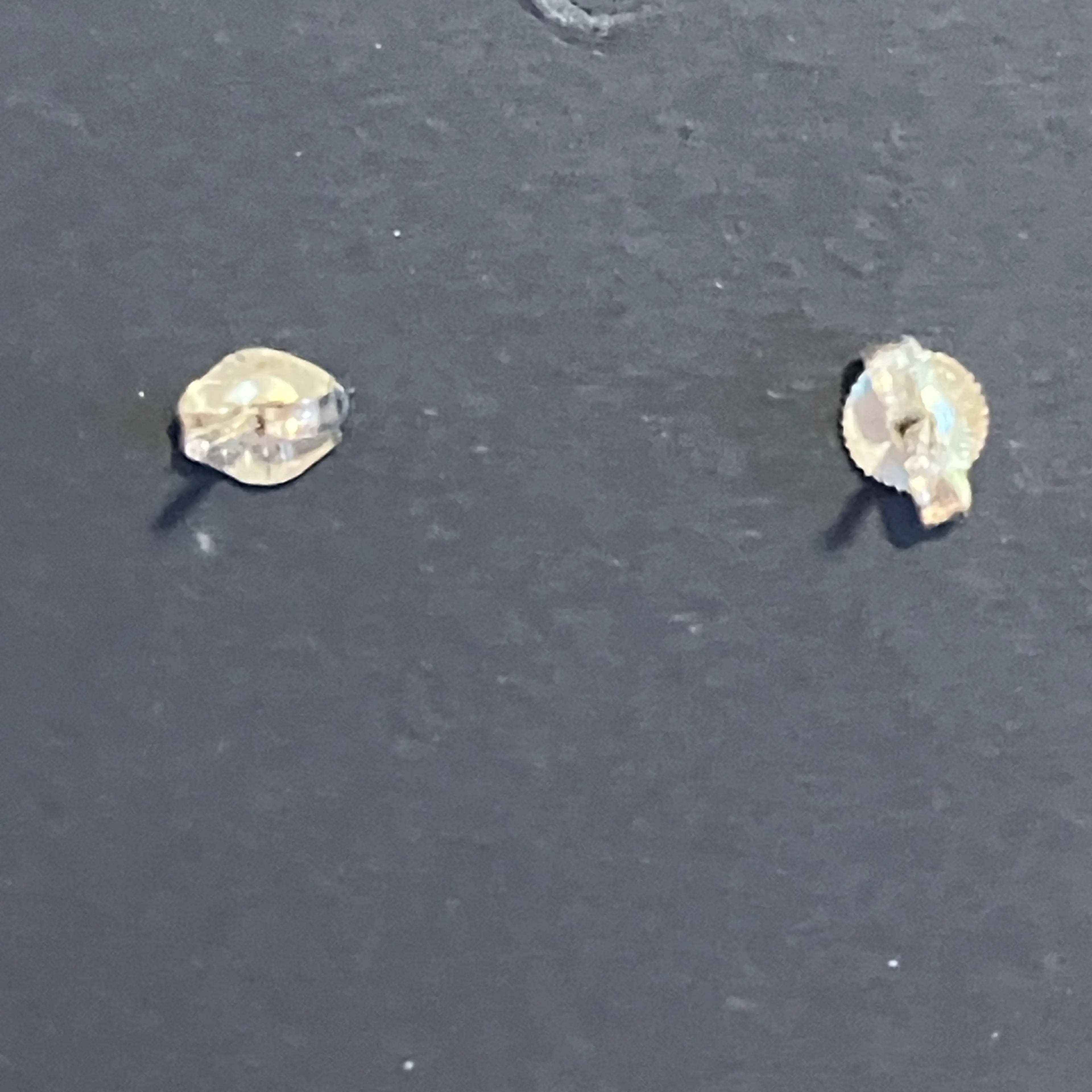 Image 4 of 5