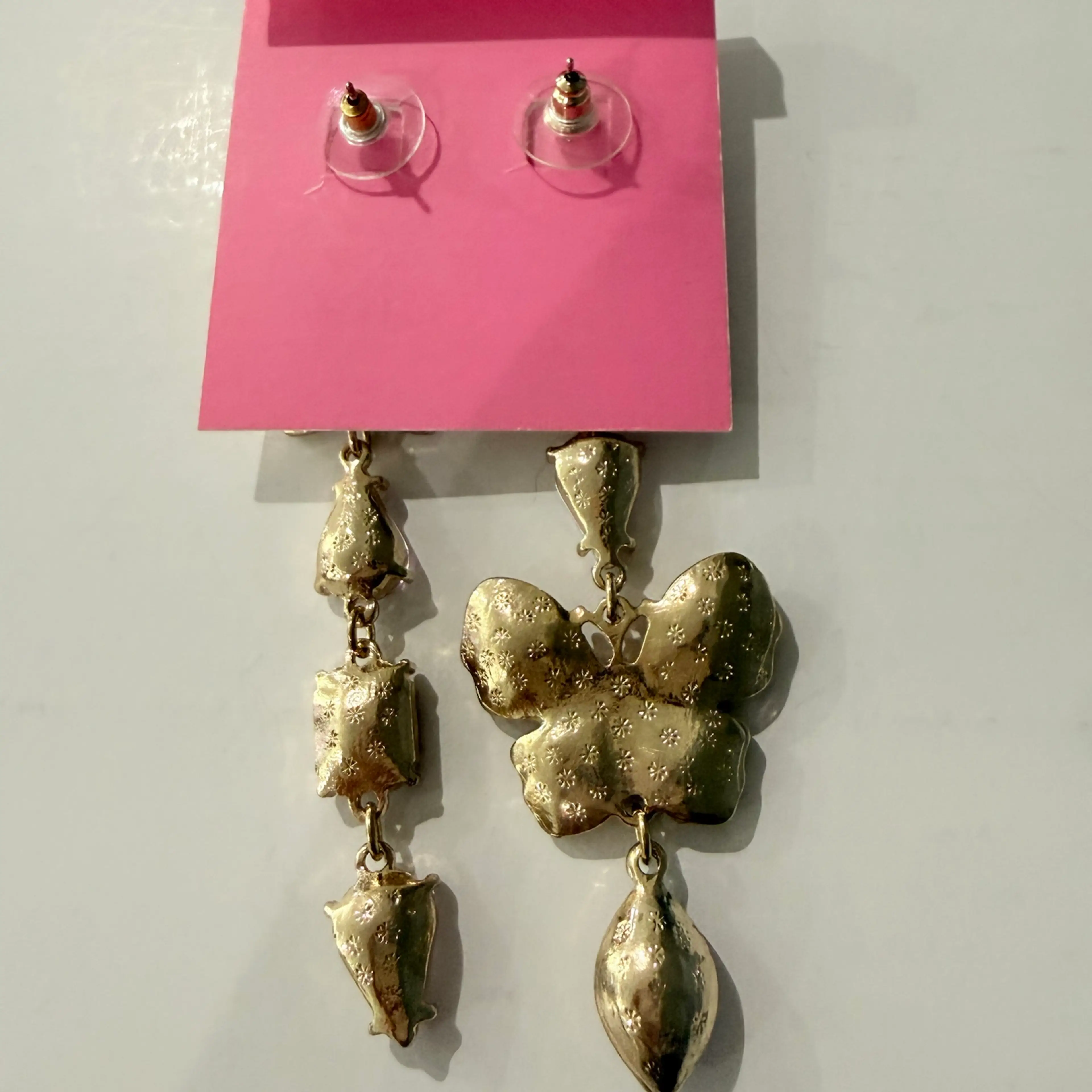 Image 3 of 3