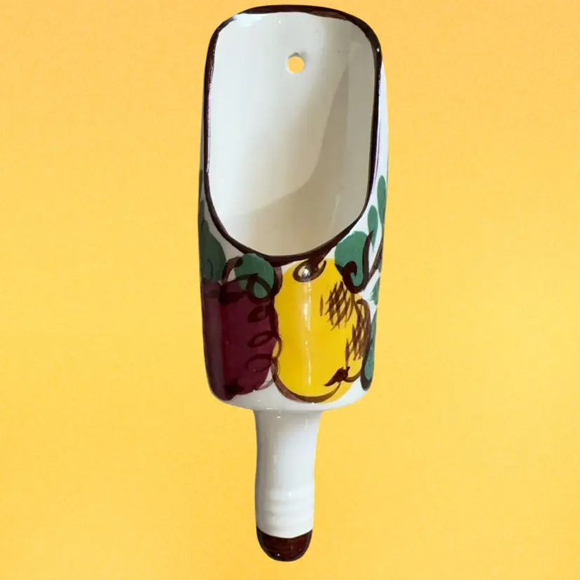 Vintage Fruit Scoop Wall Pocket