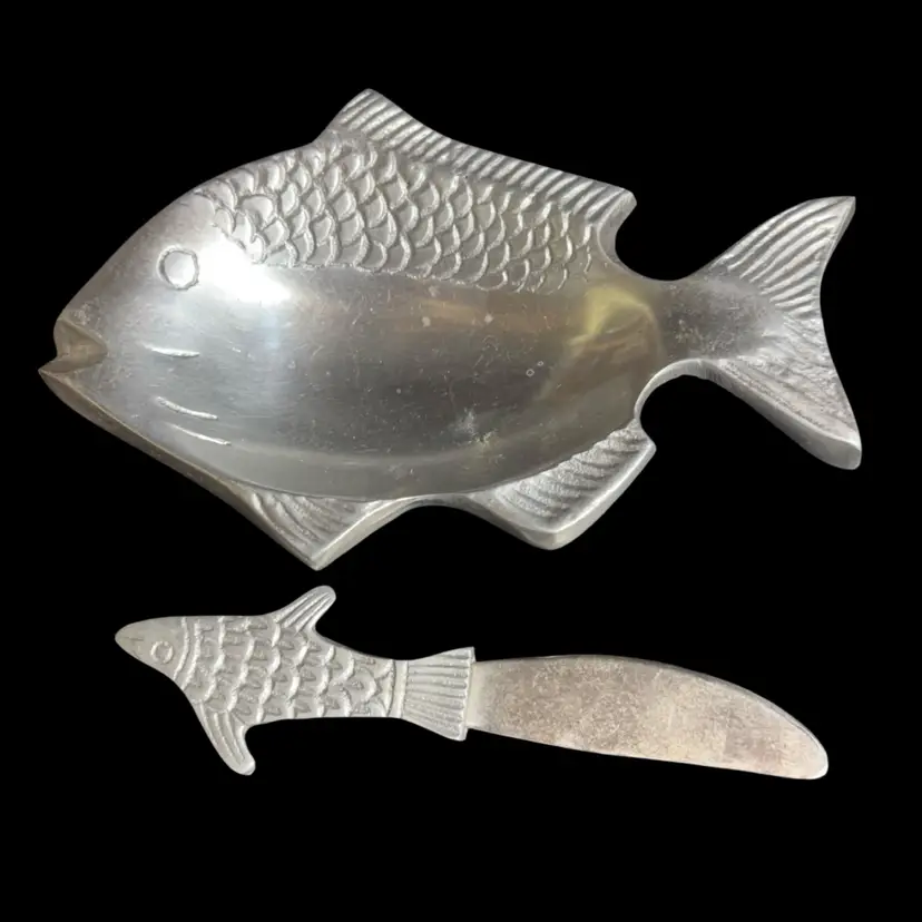 Small Pewter Fish Tray With Knife