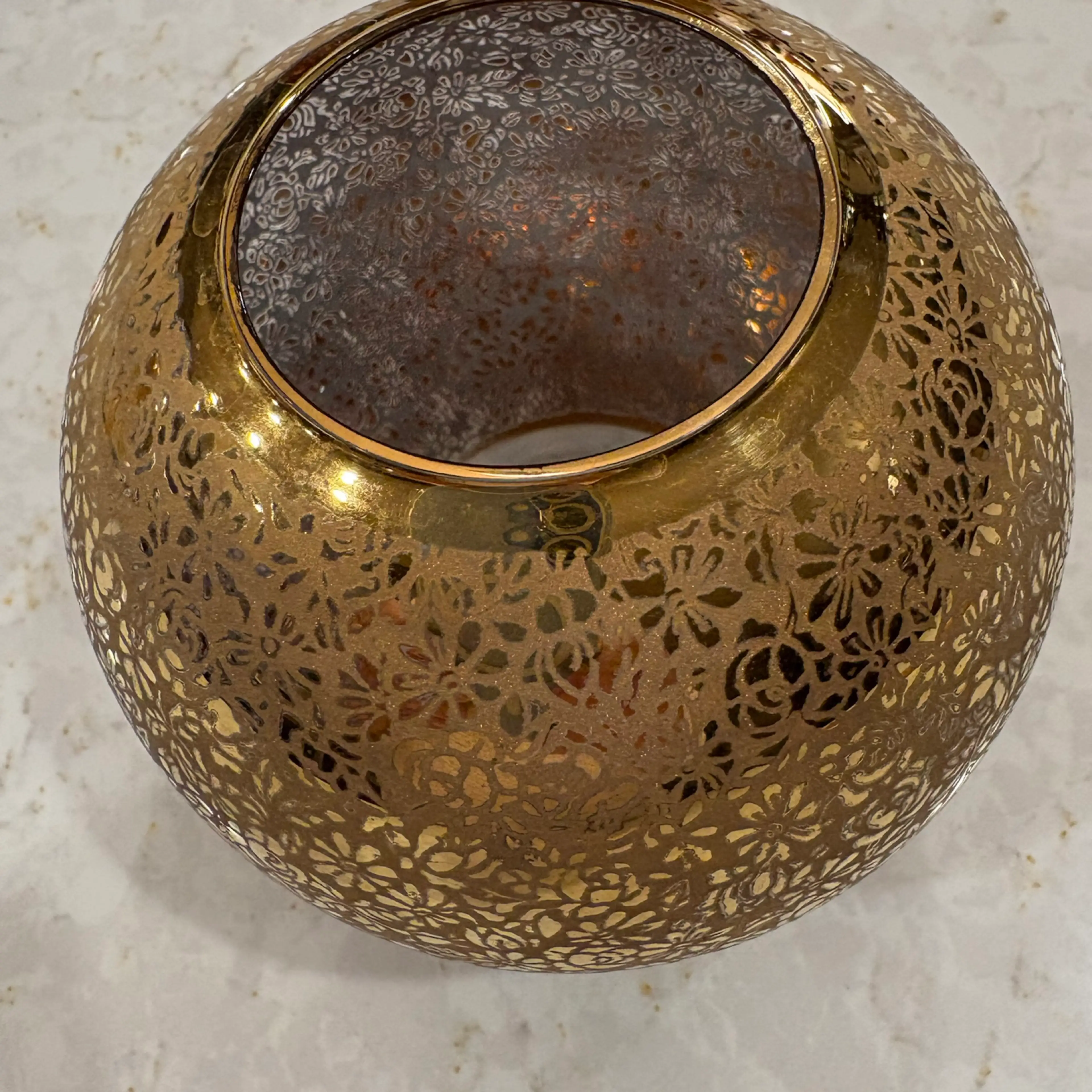 Image 2 of 6
