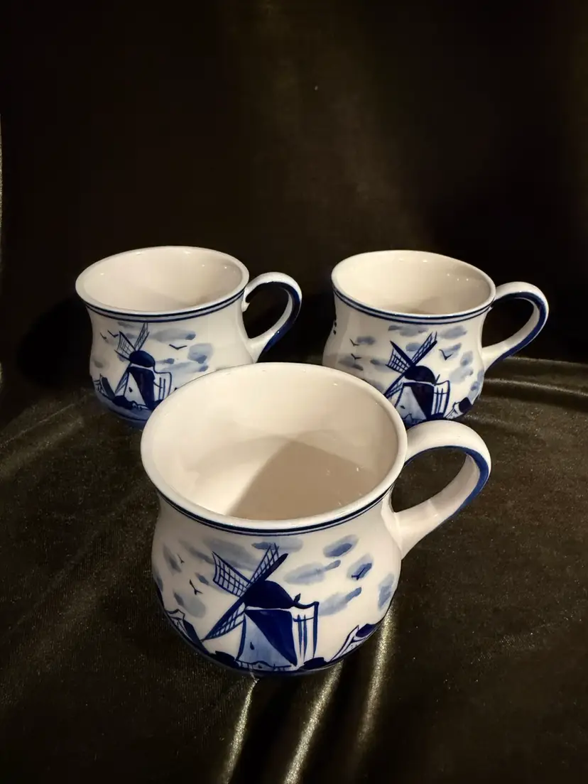 Set of 3 Royal Delft Blue Hand-Painted Tea Cup