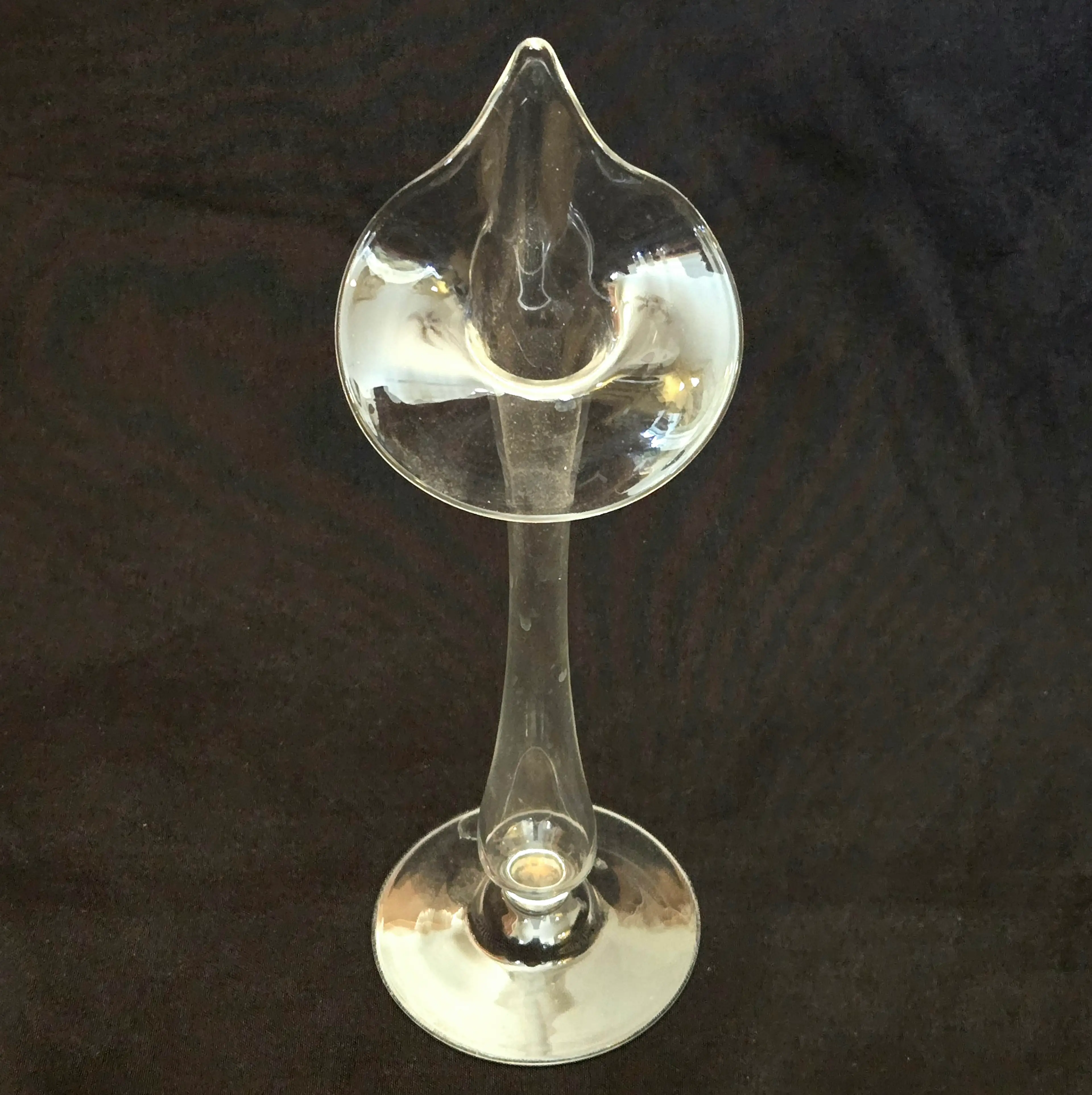 Image 2 of 18
