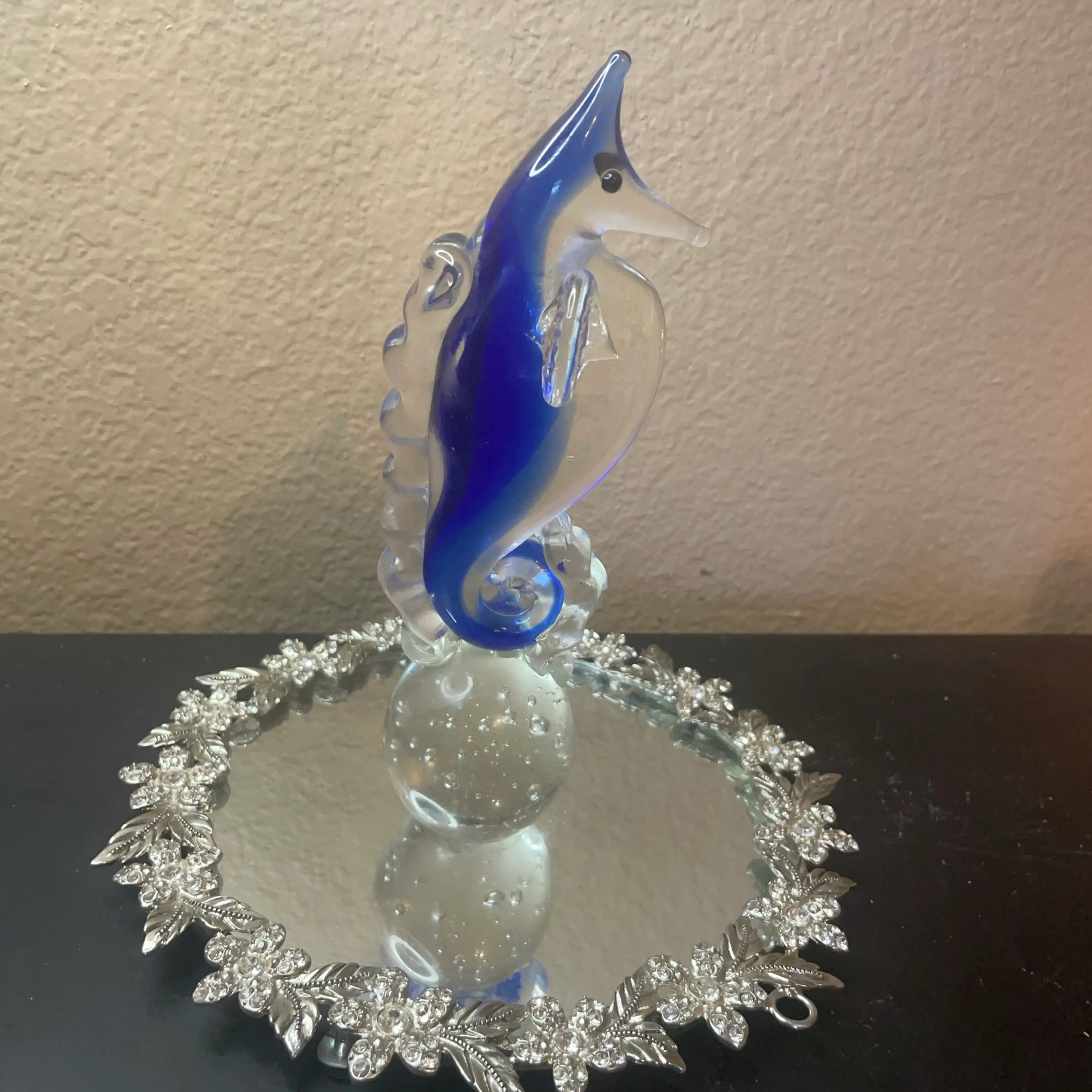 Image 4 of 4