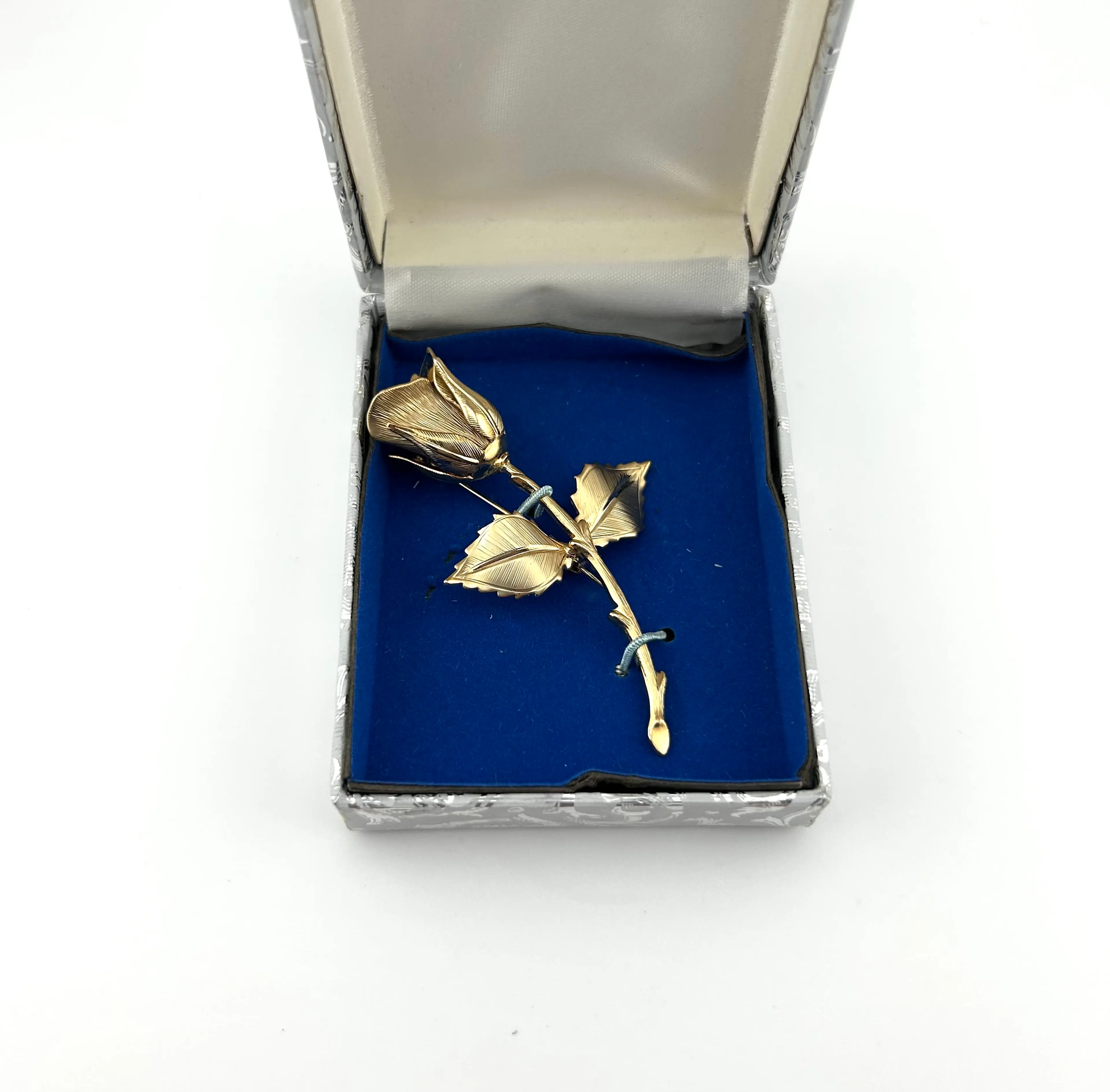 Image 2 of 4