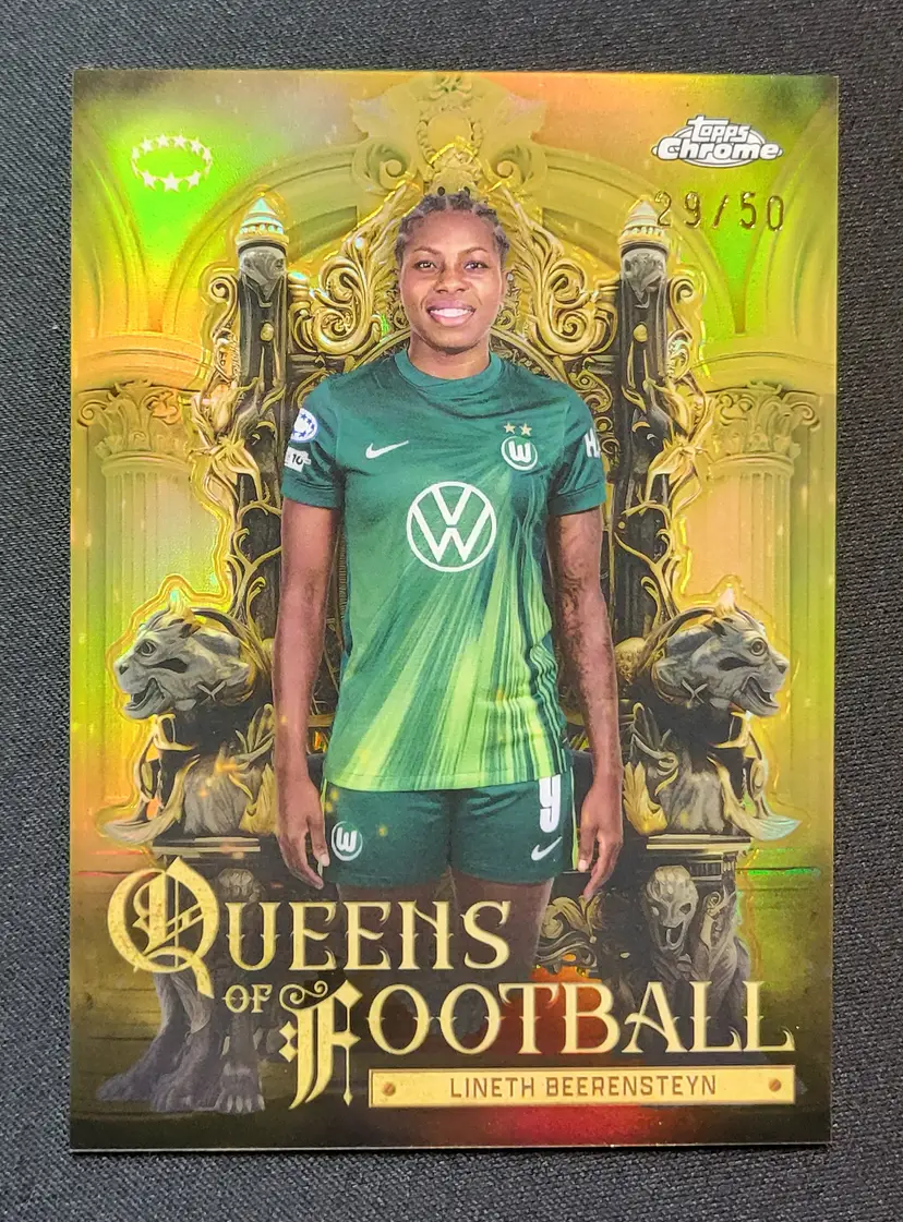 2025-26 Topps Chrome UWCL - Lyneth Beerensteyn - Queens /50