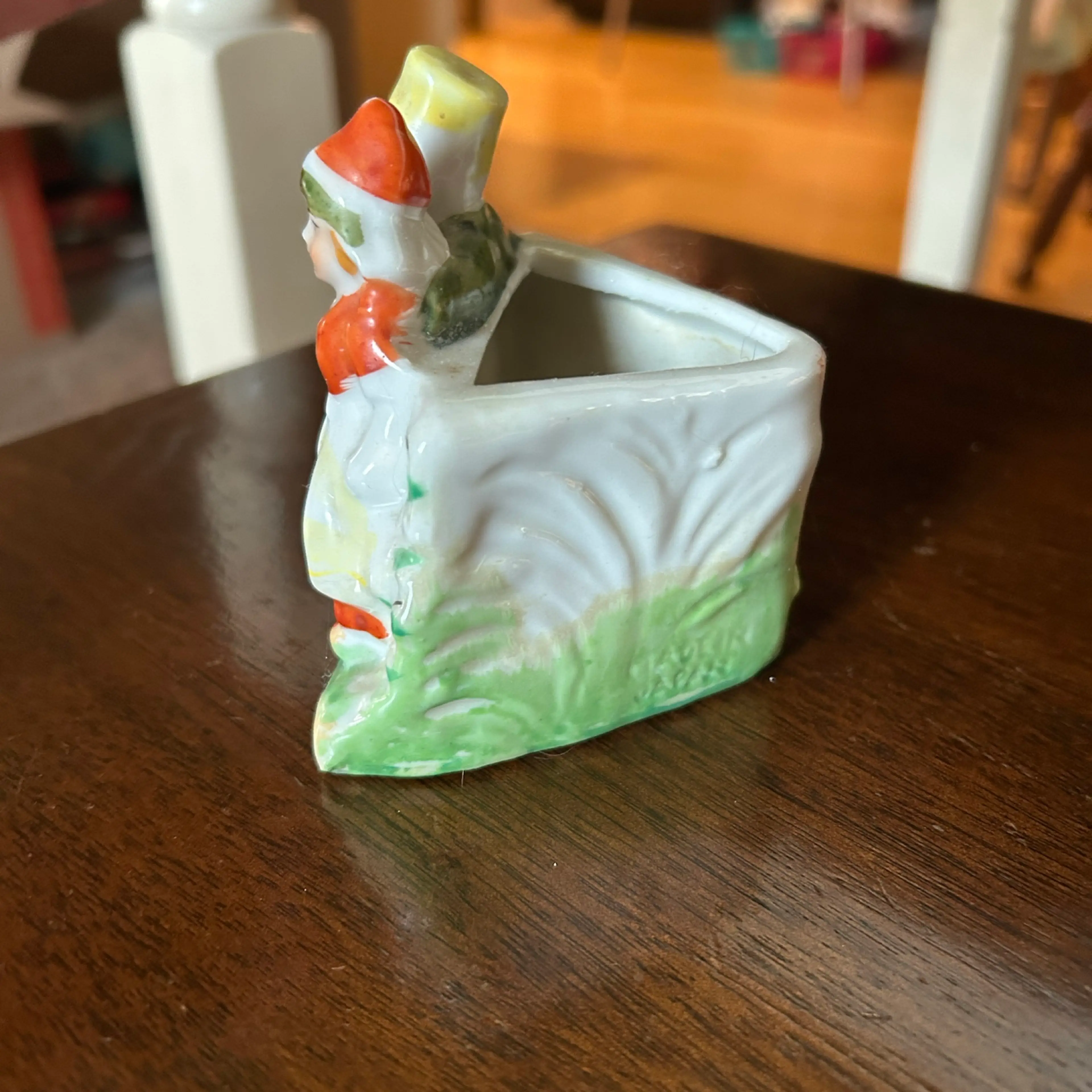 Image 2 of 4