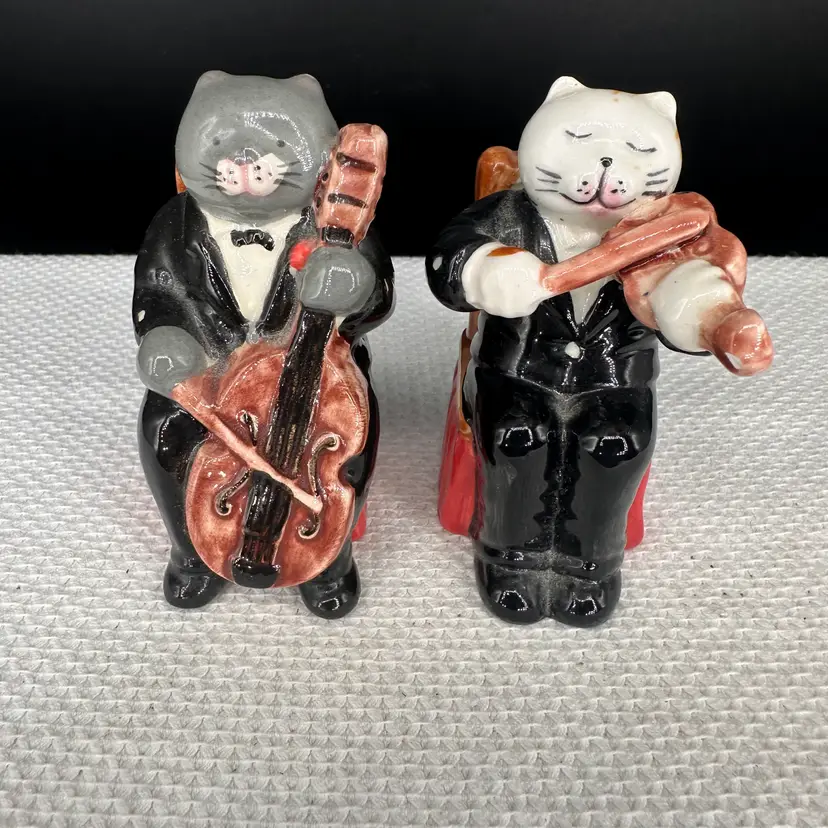 Vintage Ceramic Cat Musicians Figurines – Cello & Violin Pair