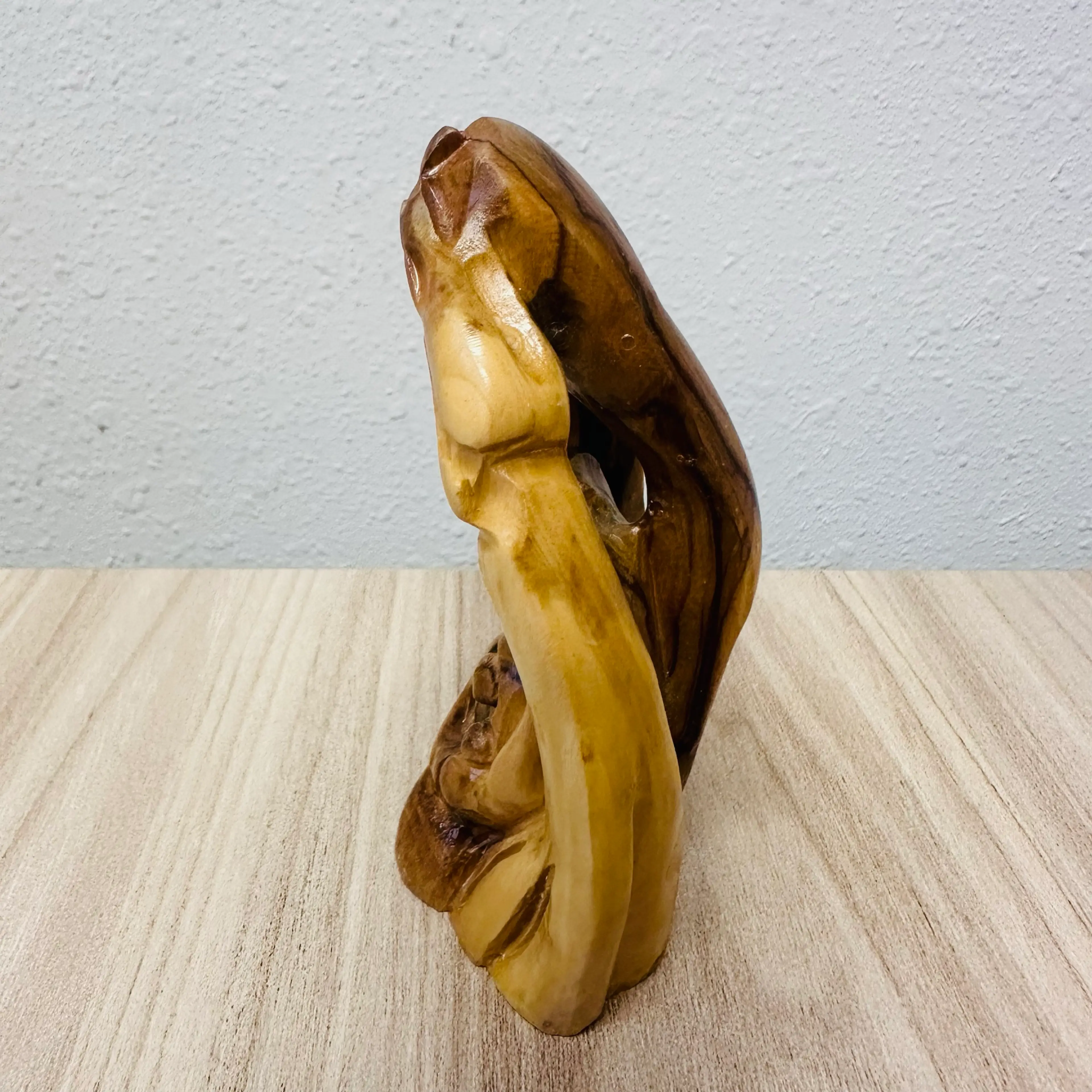 Image 4 of 9