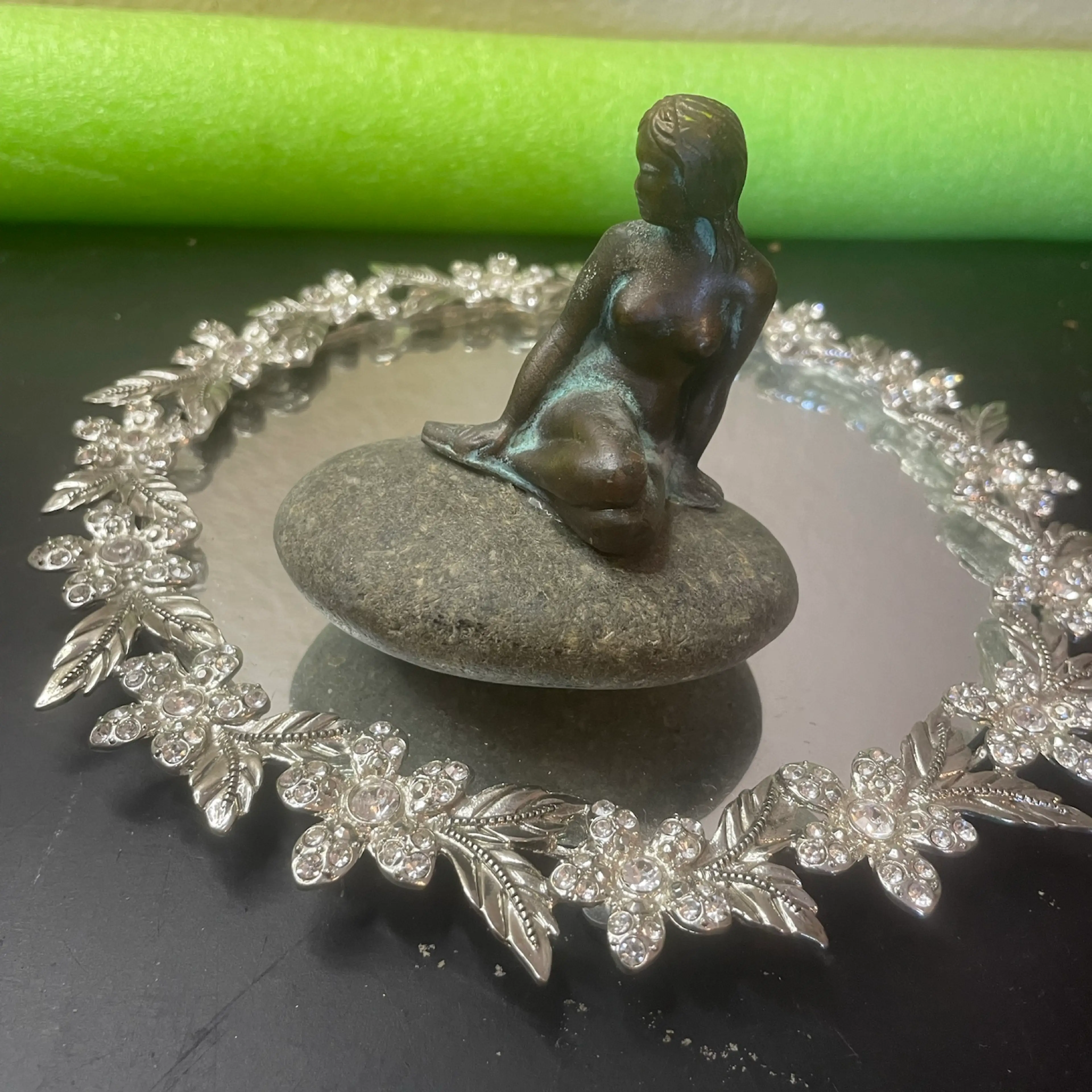 Image 3 of 8