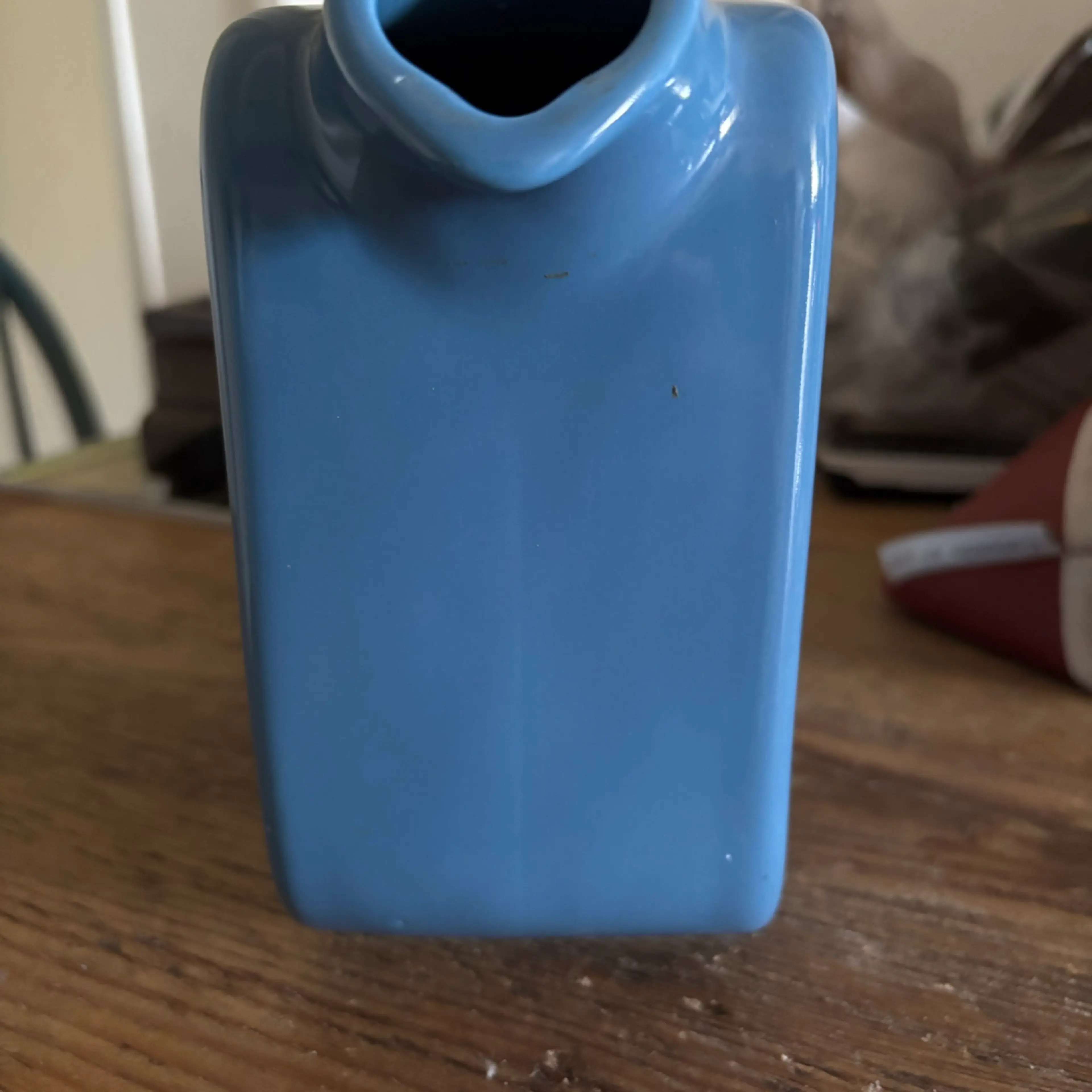 Image 2 of 6