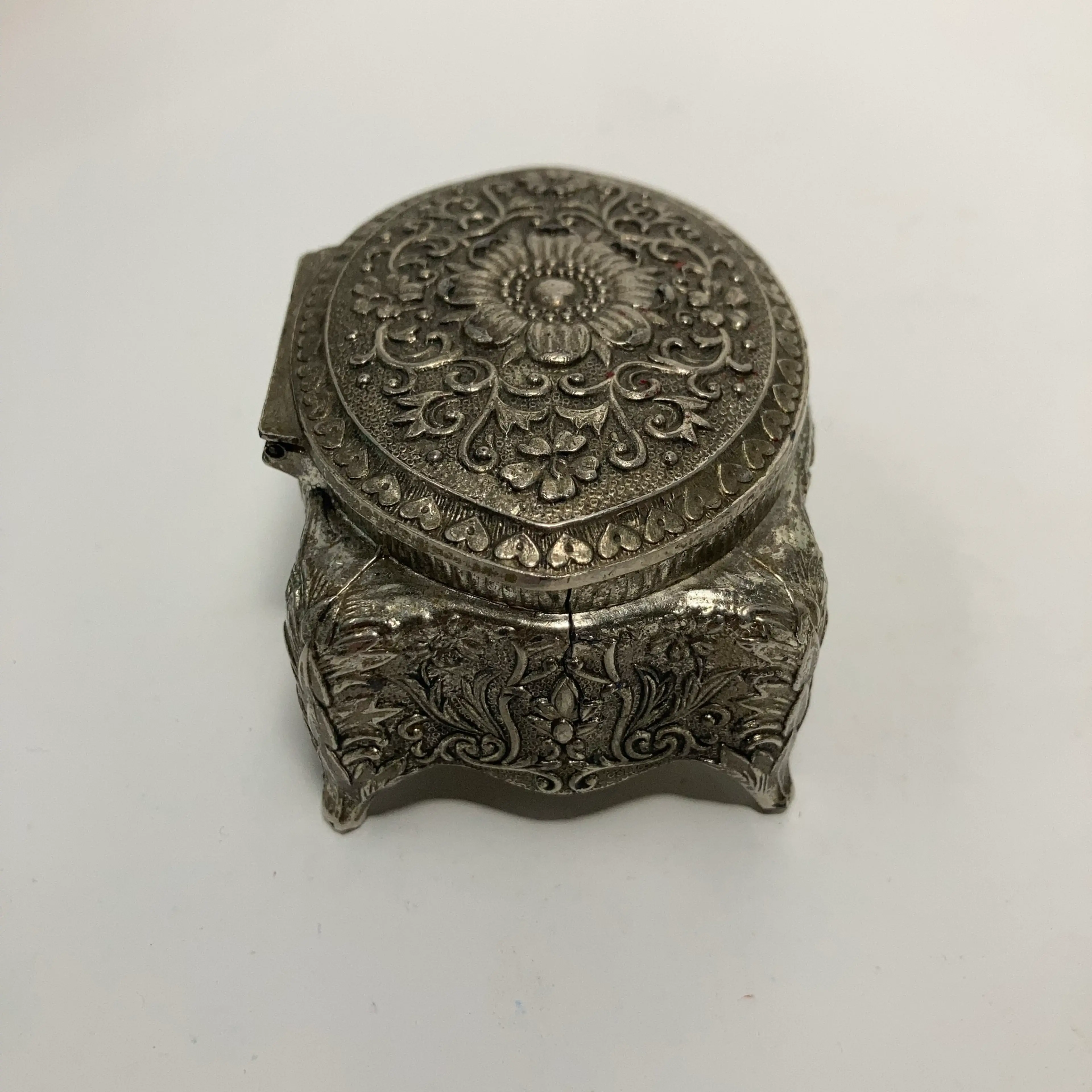 Image 4 of 14