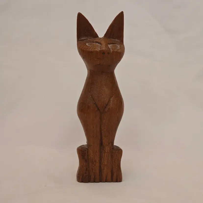 Siamese Cat Figurine Hand Carved Teak Wood 3¾” Tall Approximately Unbranded Vintage
