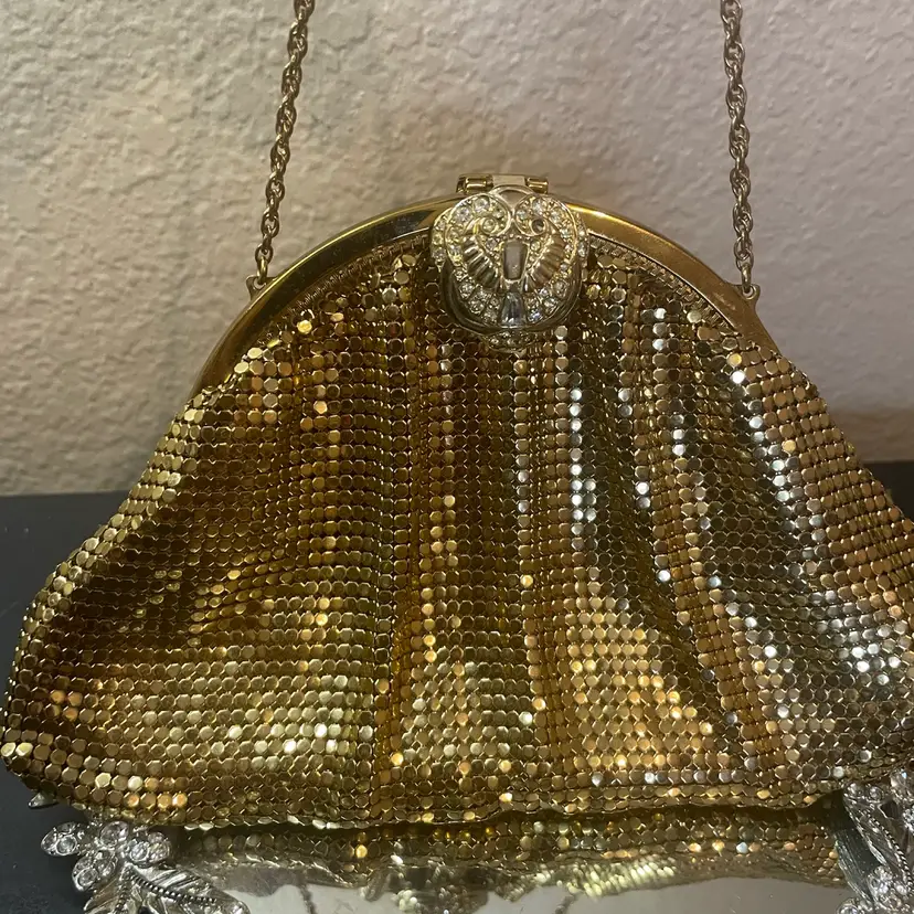 Stunning VTG Whiting & Davis Gold Mesh 7” Wide Purse with Metal Rhinestone Clasp