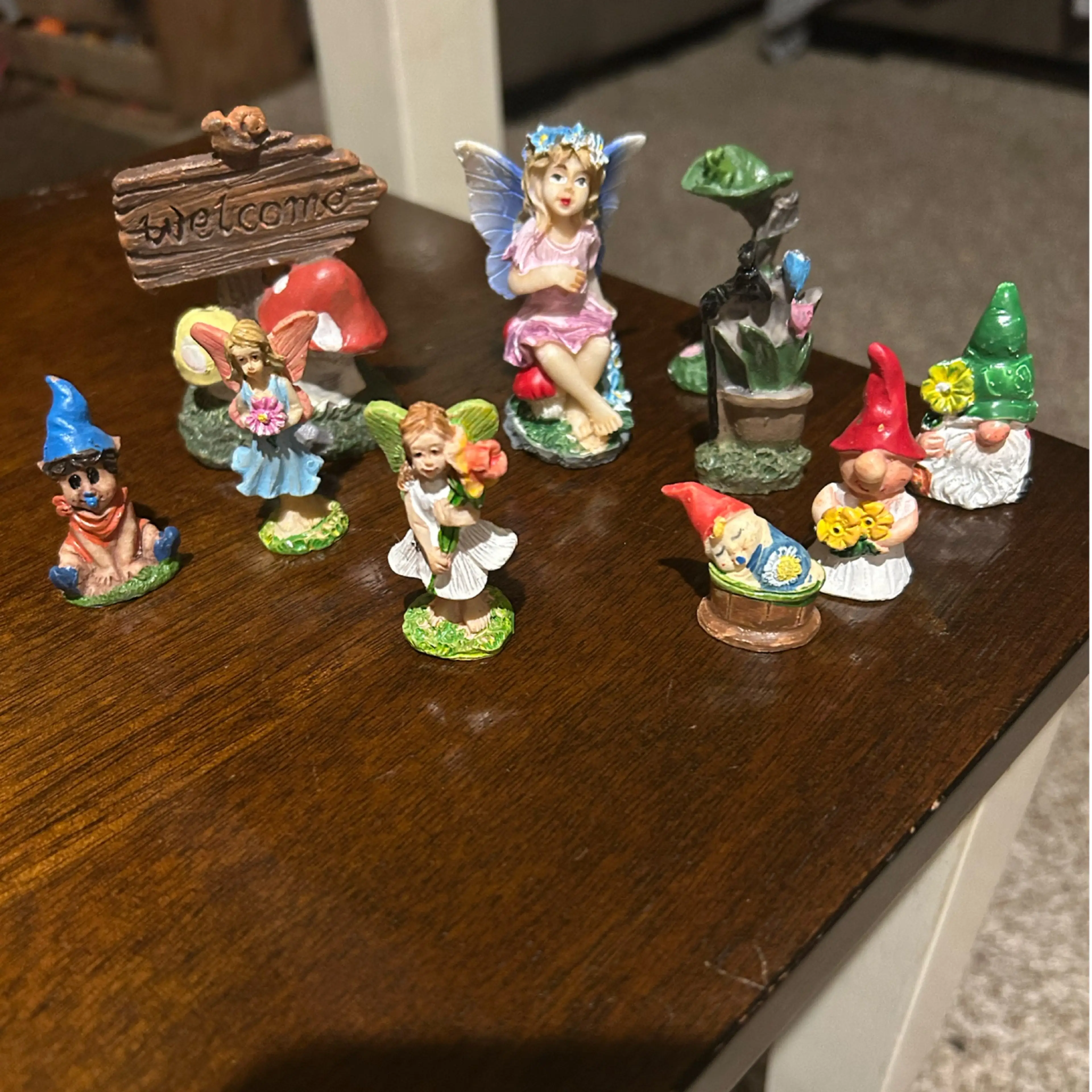 Image 1 of 4