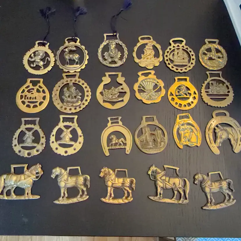 🔔 Choose 1 Horse Brass