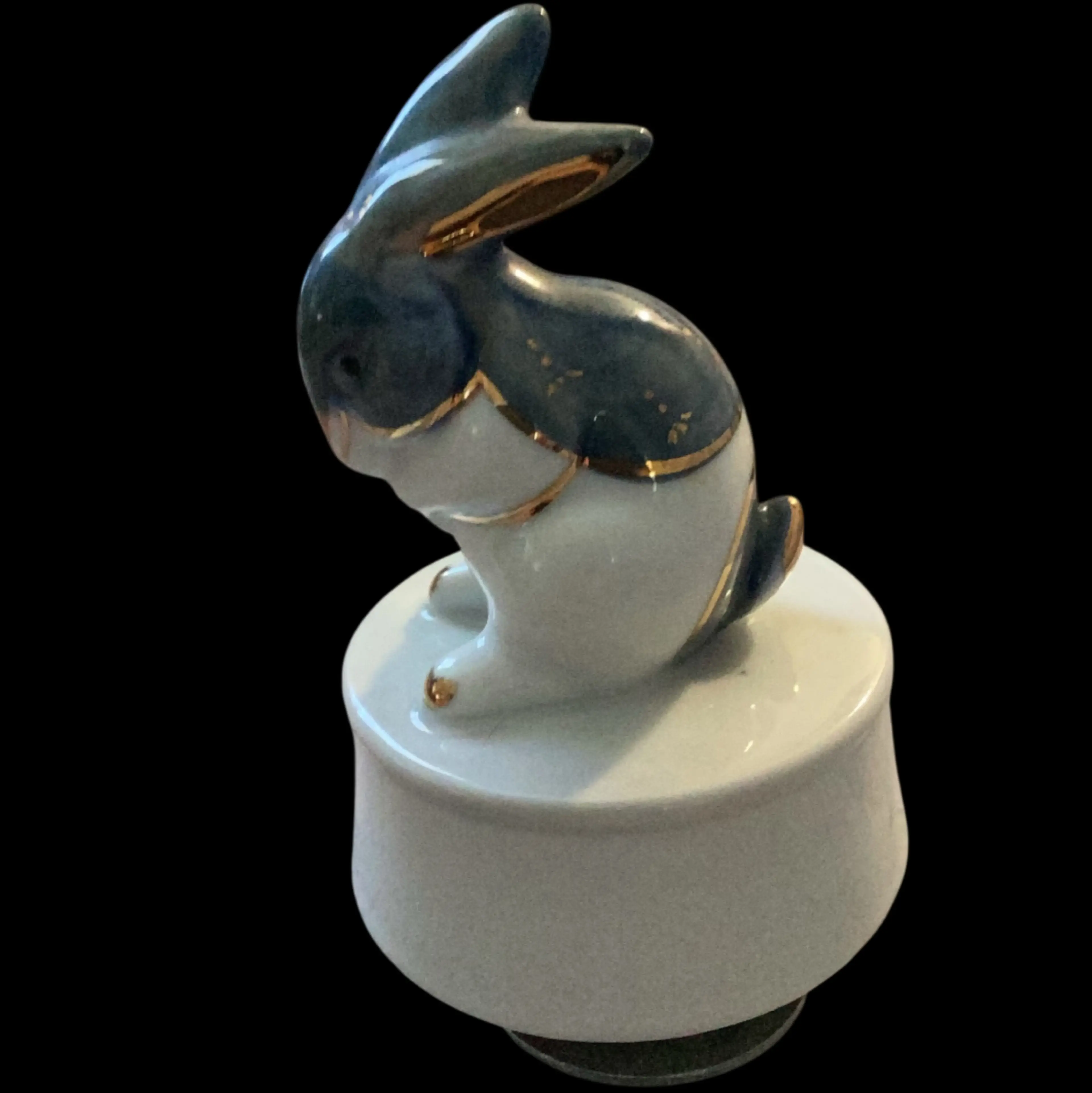 Image 3 of 6