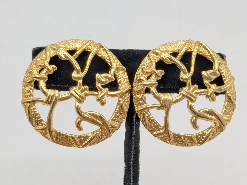Vintage Gold Tone Round Open Work Vine Pierced Earrings NOS