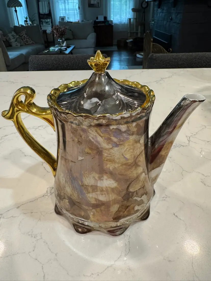 🪹Ceramic Shimmering Tea Pot 1987