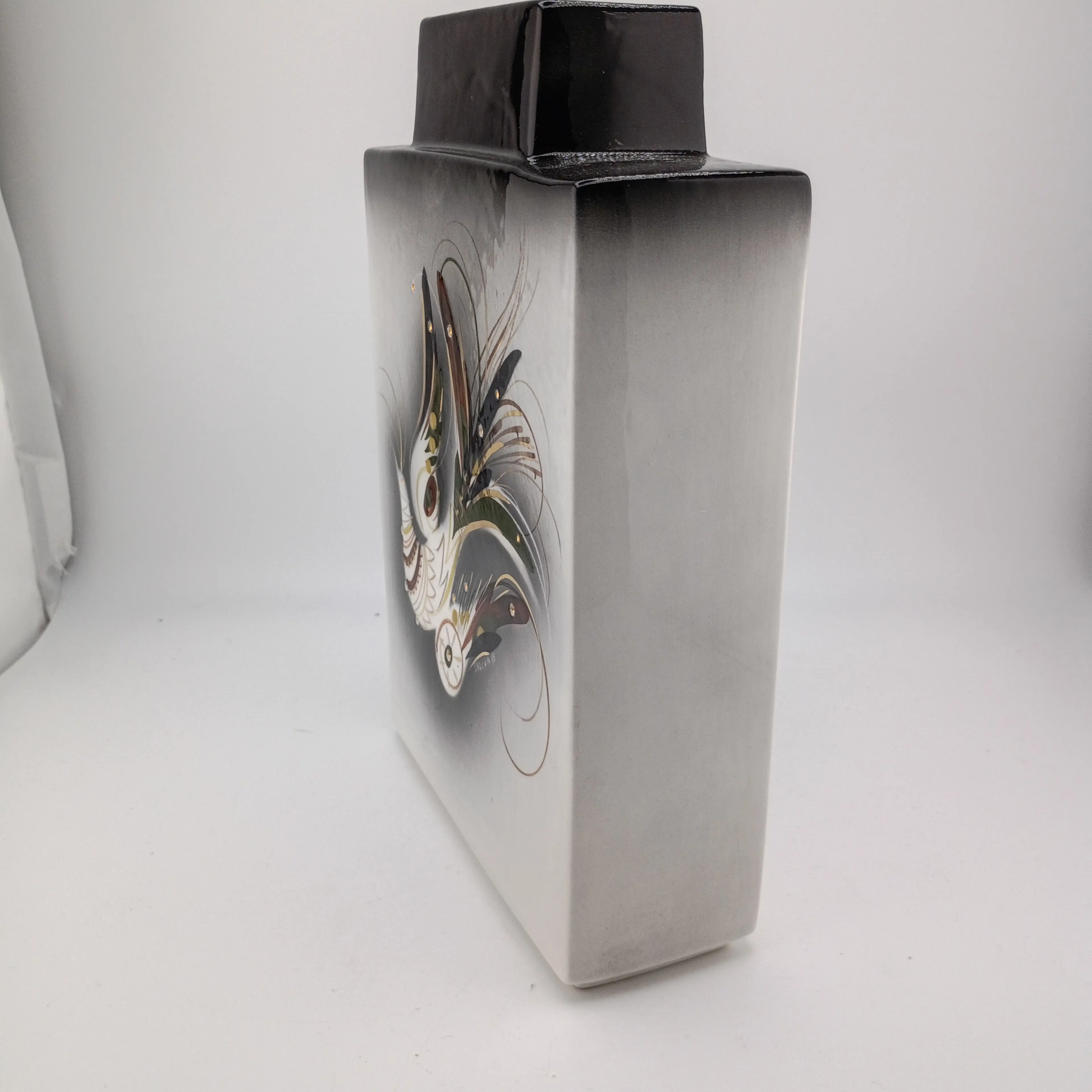 Image 3 of 5