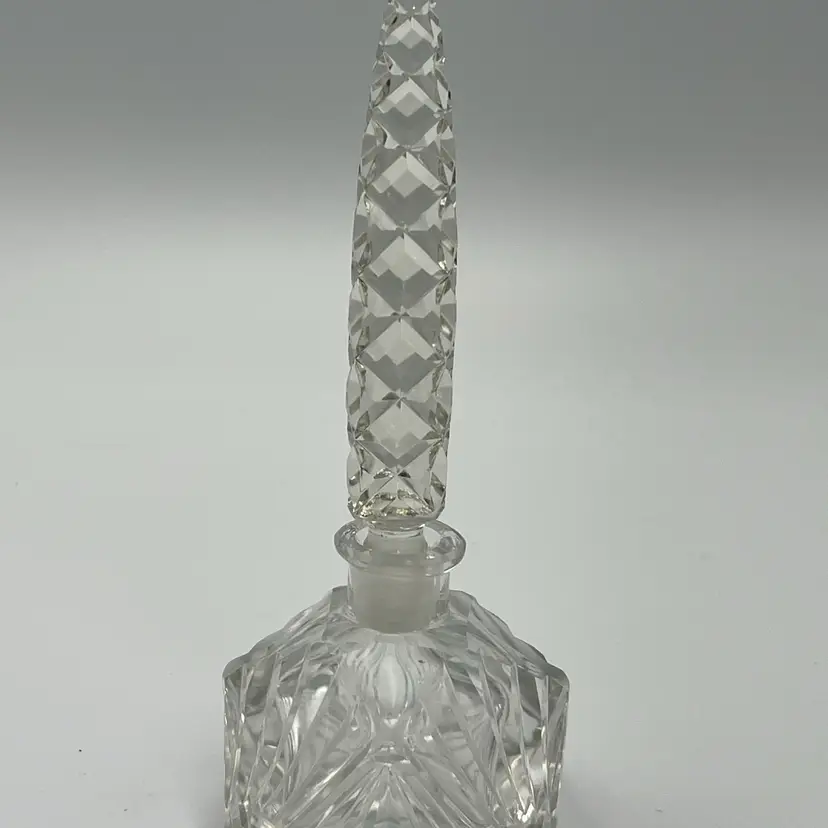 Crystal Perfume Bottle With Stopper