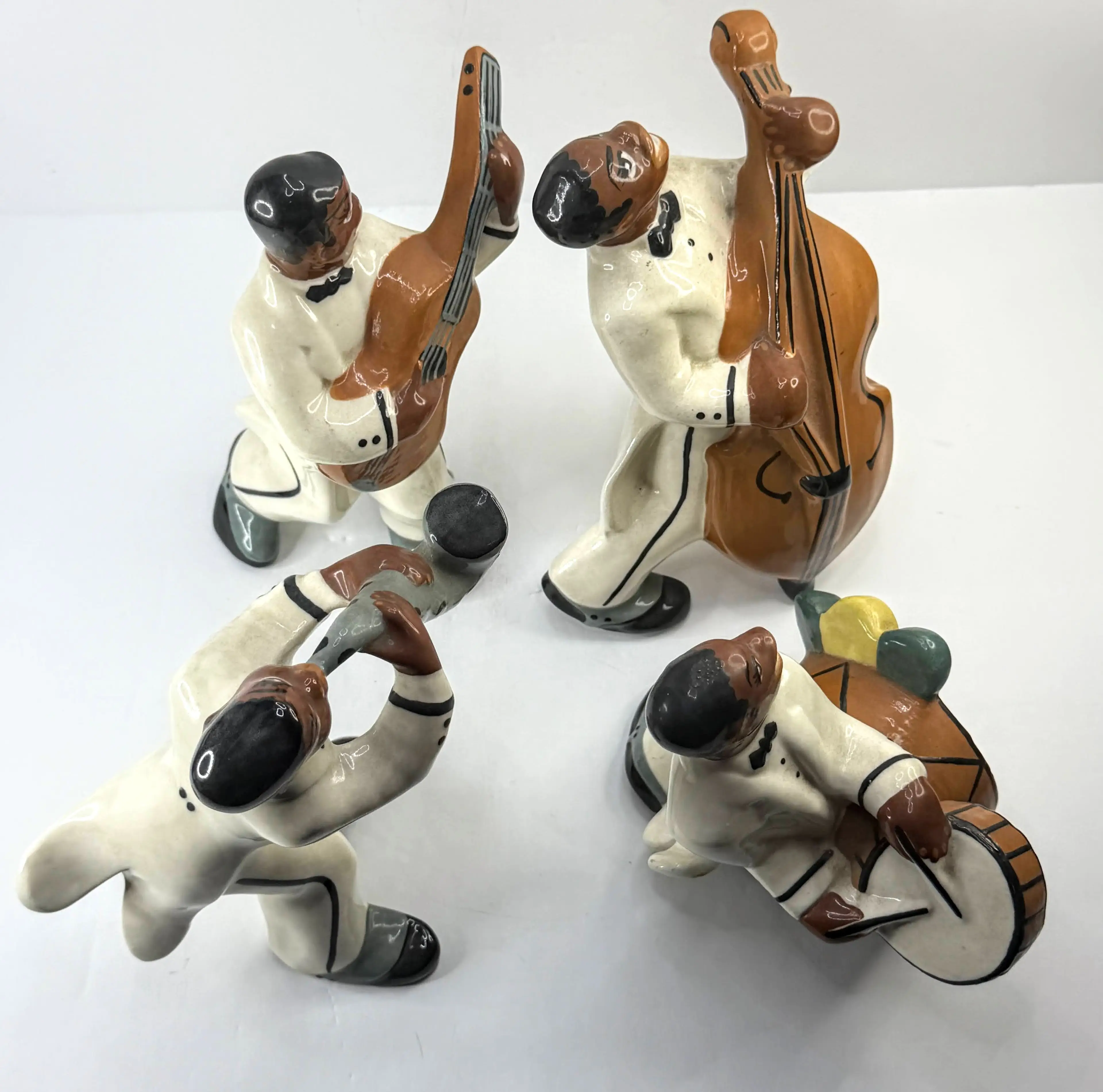 Image 4 of 14