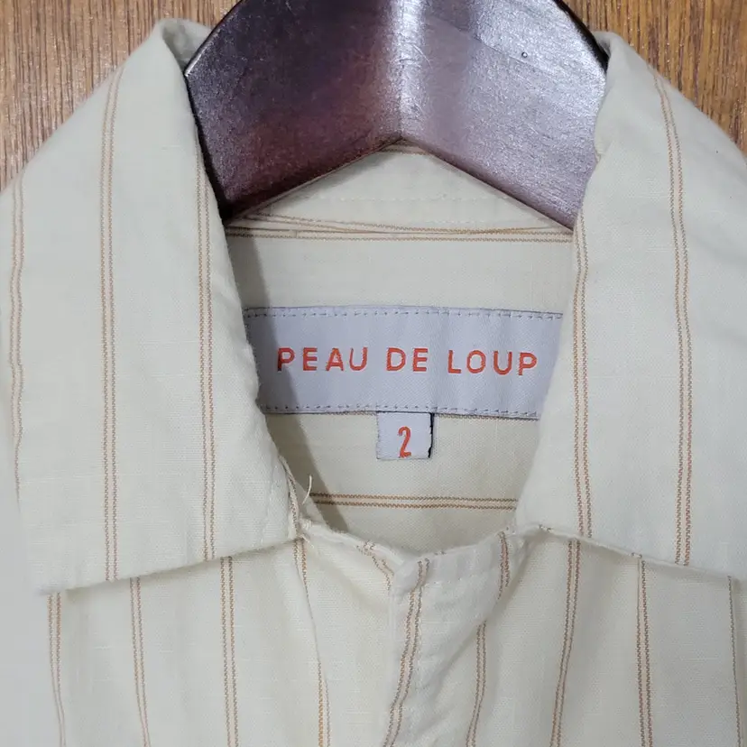 Peau De Loup Short Sleeve Button Down Shirt Cream Tan Striped Tomboy Size 2
