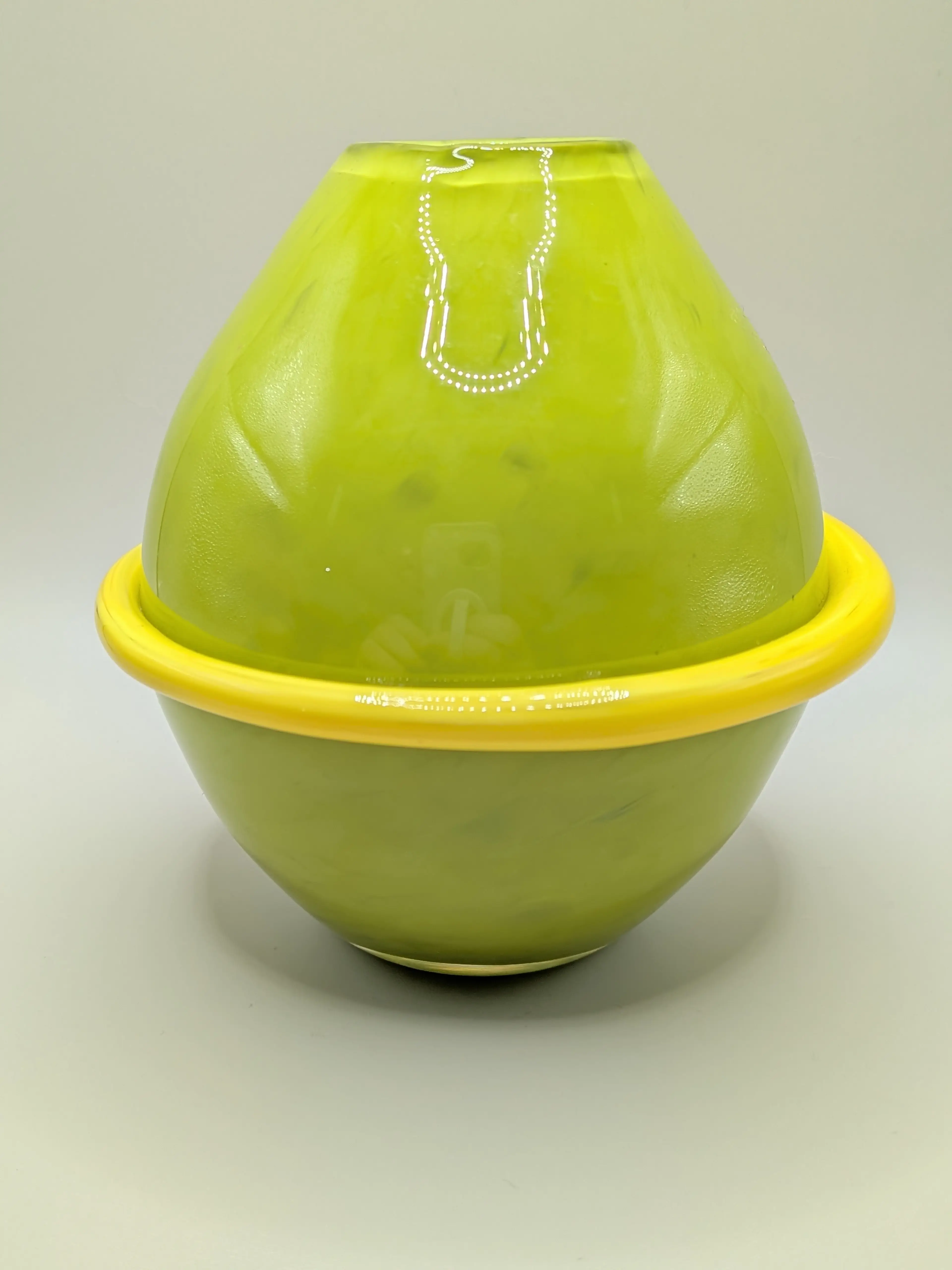 Image 2 of 18