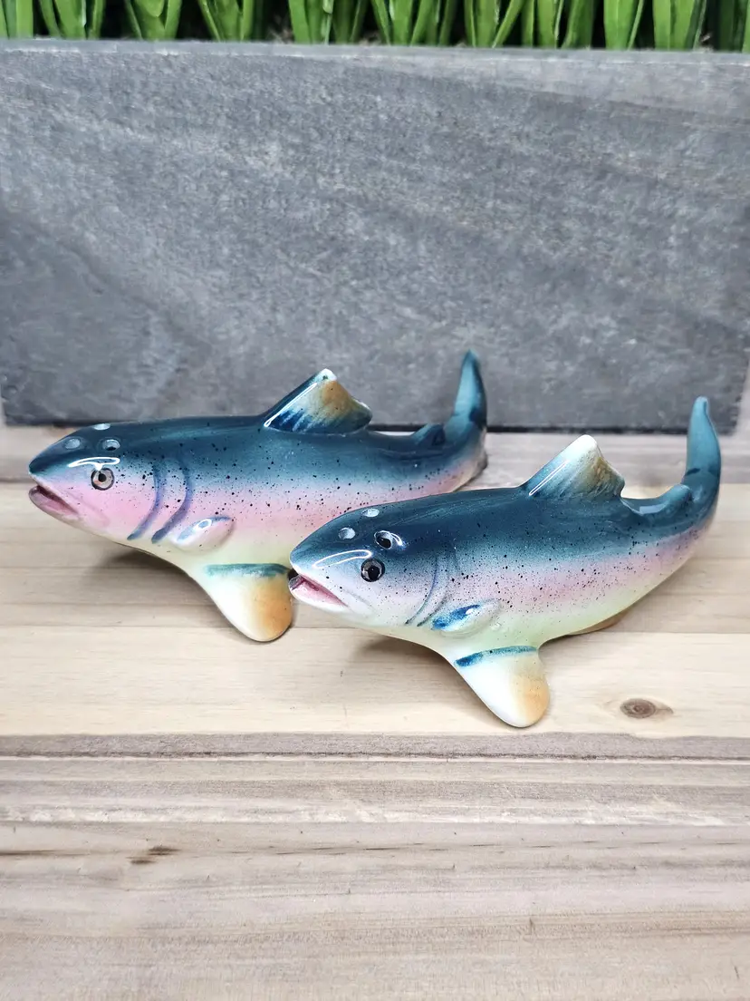 Vintage Pal Mar Rainbow Trout Fish Salt and Pepper Shakers Made in Japan