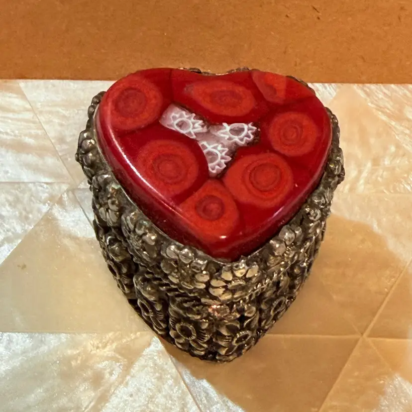 1.25” Vintage Silver Glass Millefiori Heart Shaped Ornate Trinket Box