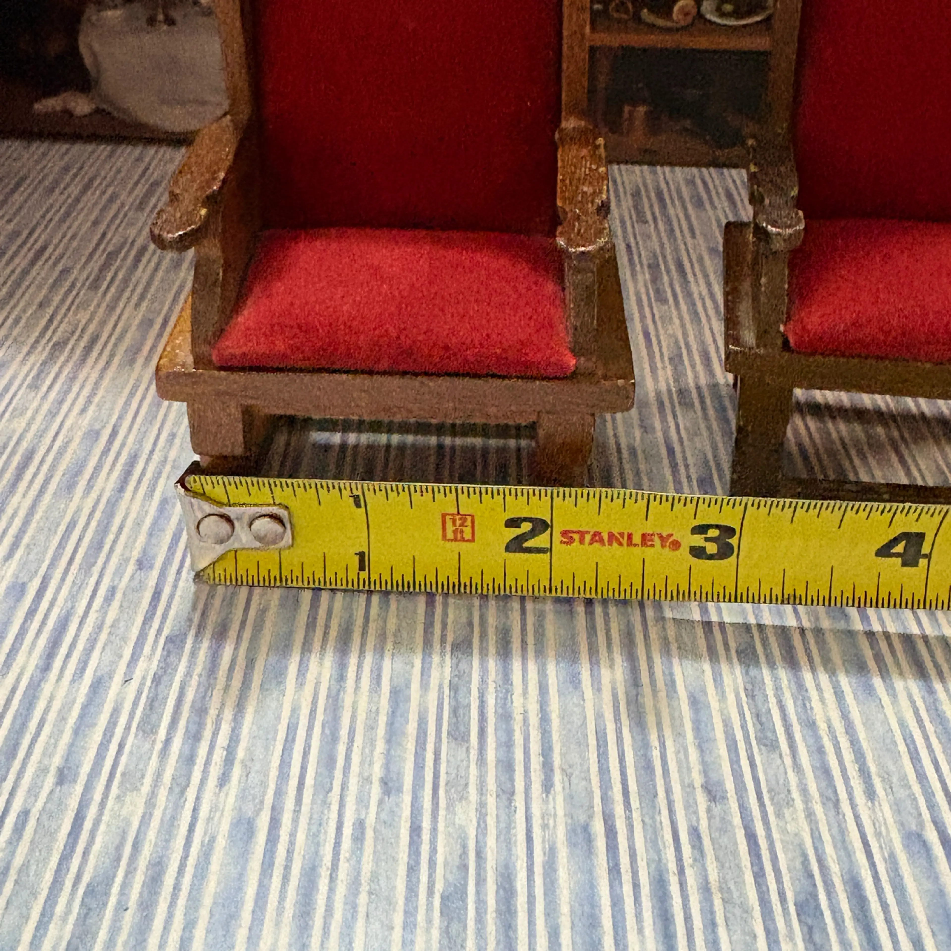 Image 4 of 4