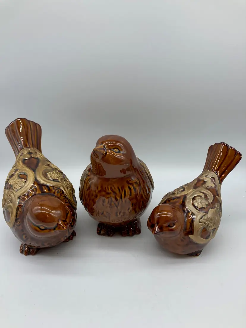 3 Ceramic Birds With Scroll Wings Acorns Leaves