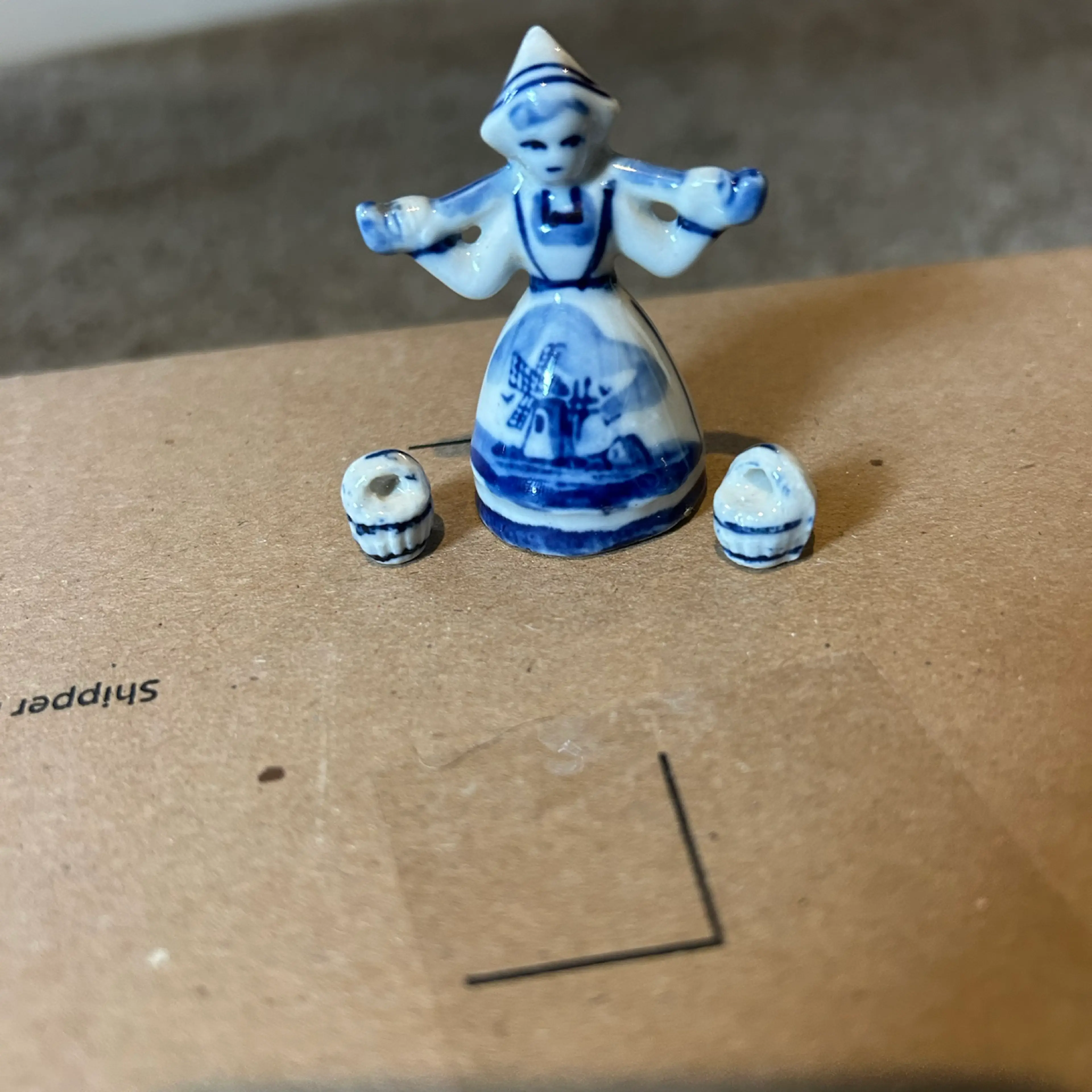 Image 2 of 4