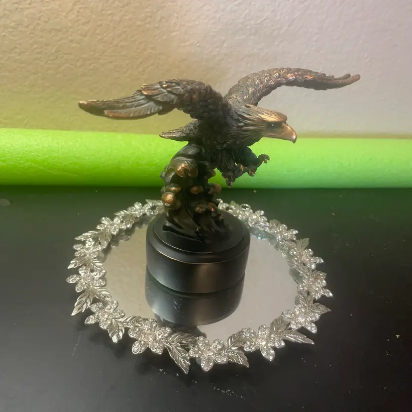 Andrea By Sadek Soaring Eagle Mounted on Pedestal